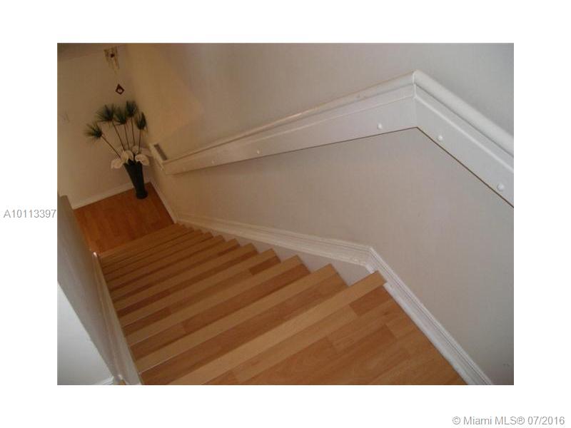 Bonaventure 82-43 B - Residential Lease