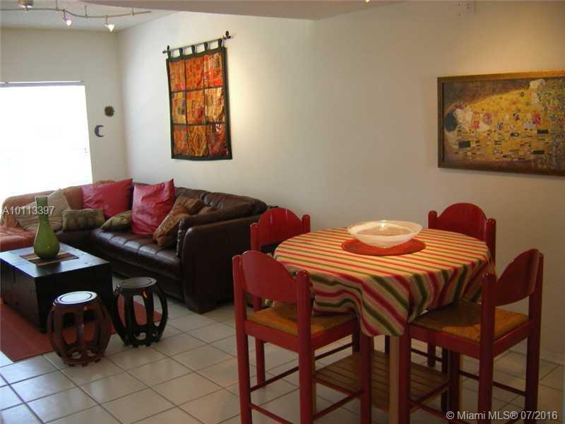 Bonaventure 82-43 B - Residential Lease