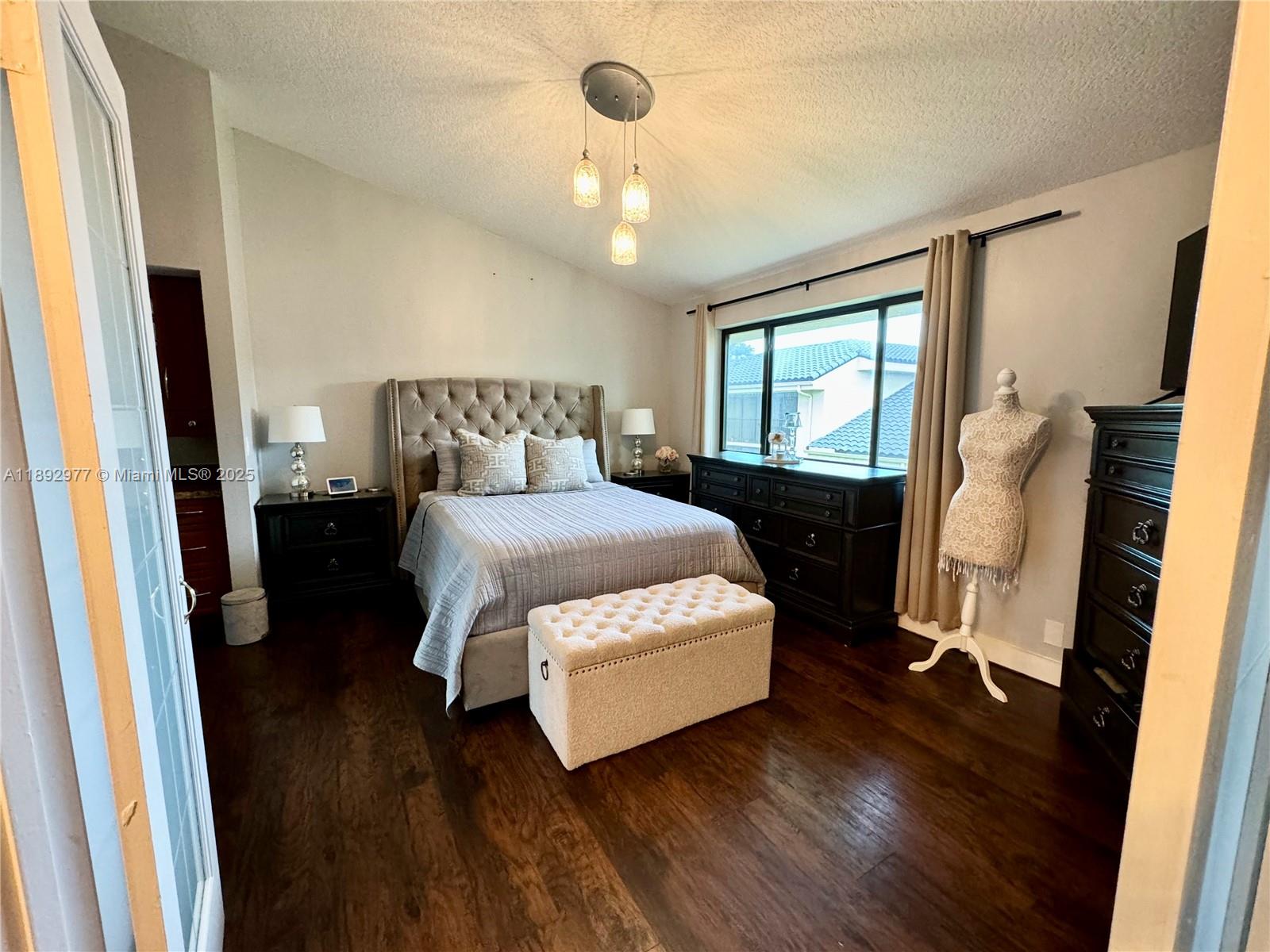 PARC VILLAGE CONDO - Residential Lease