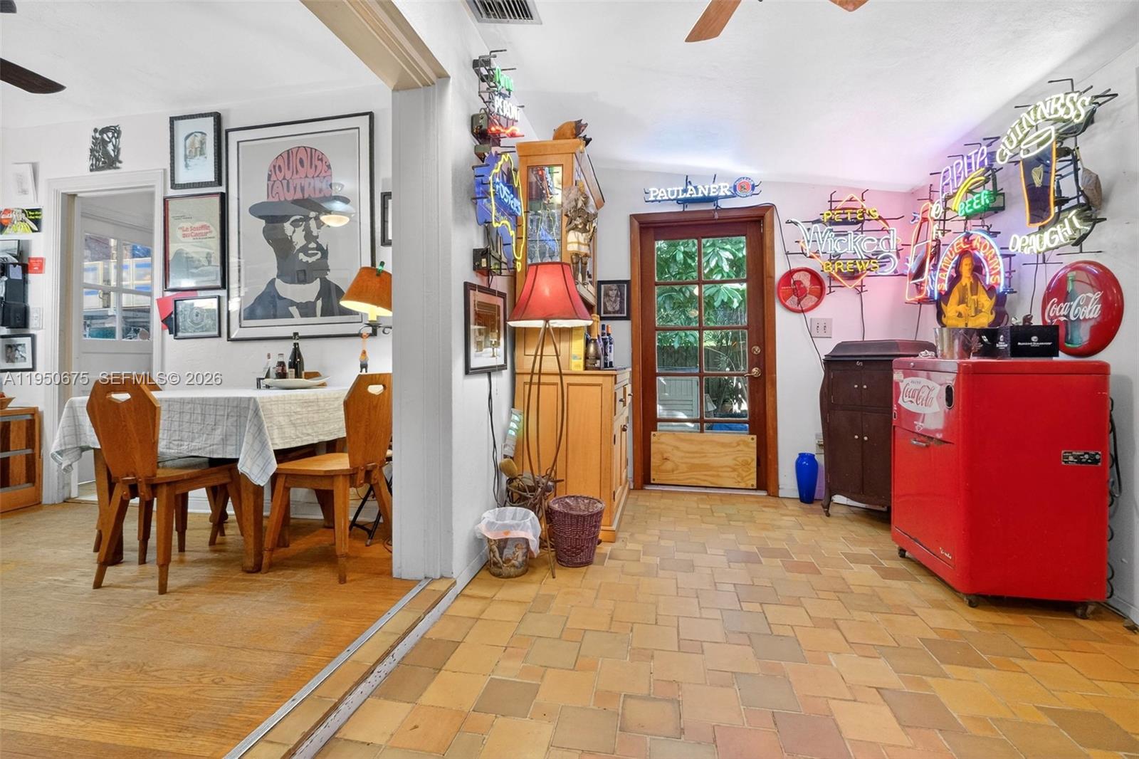 MIAMI SHORES SEC 5 - Residential