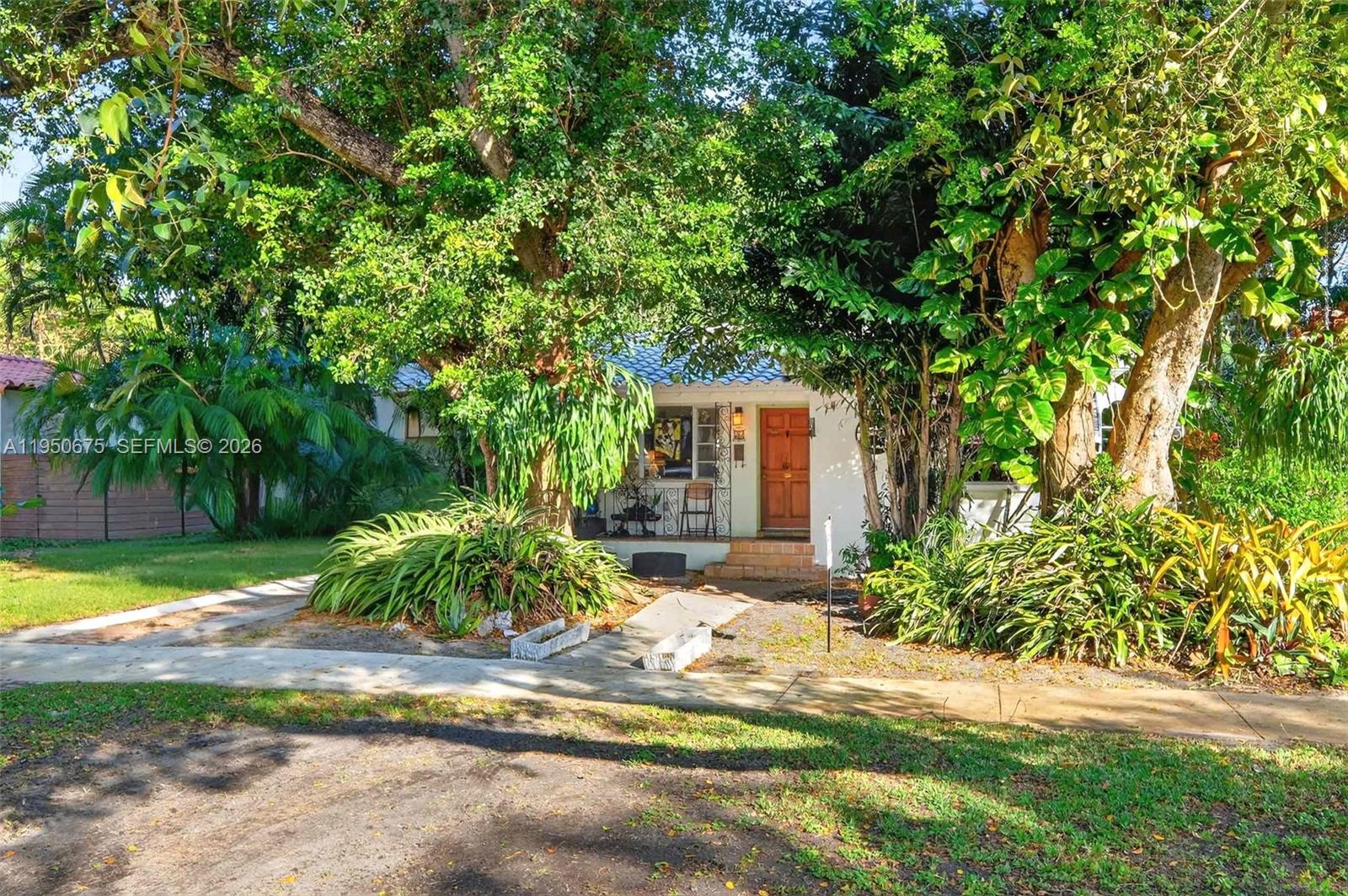 MIAMI SHORES SEC 5 - Residential