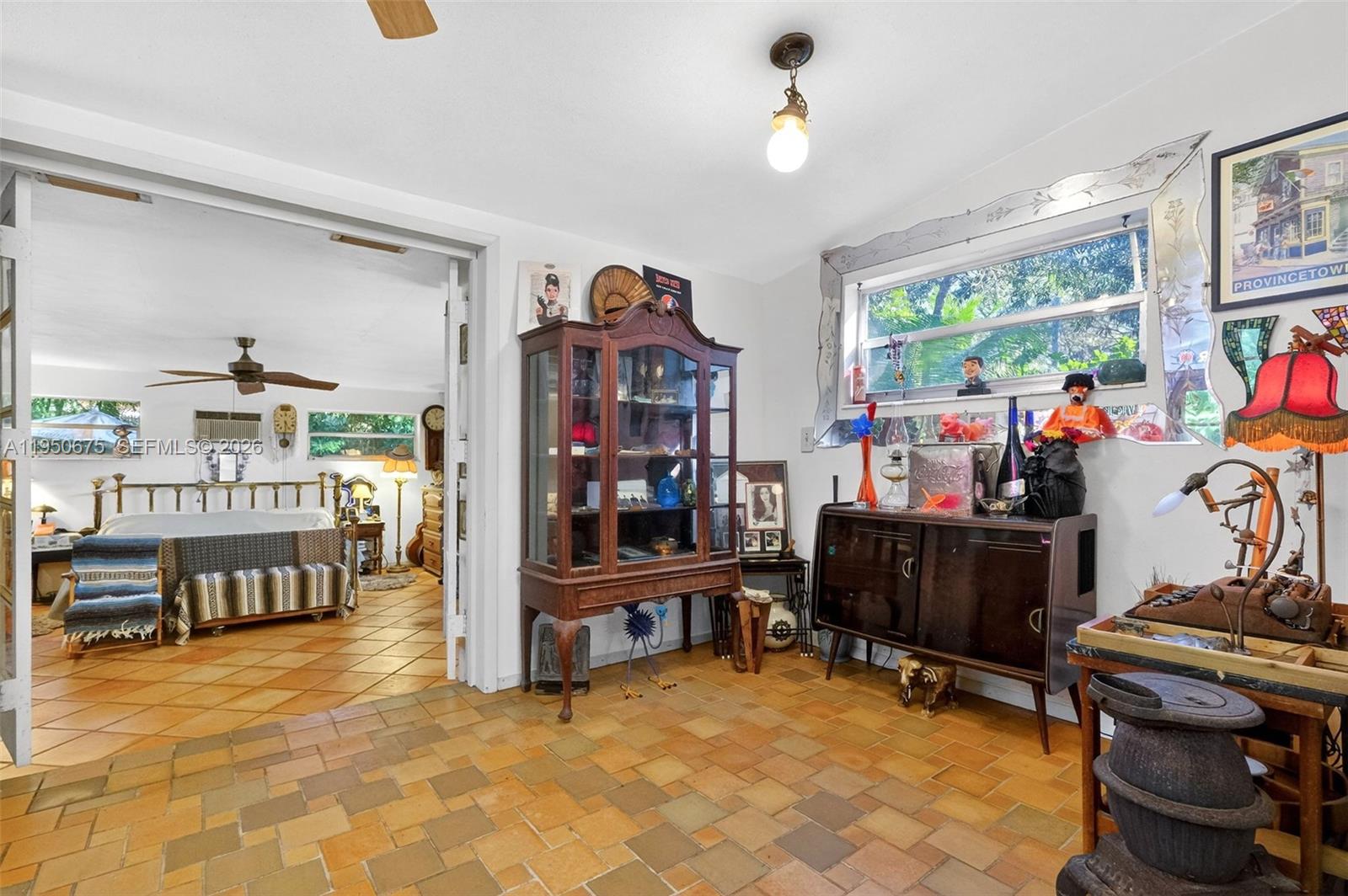 MIAMI SHORES SEC 5 - Residential