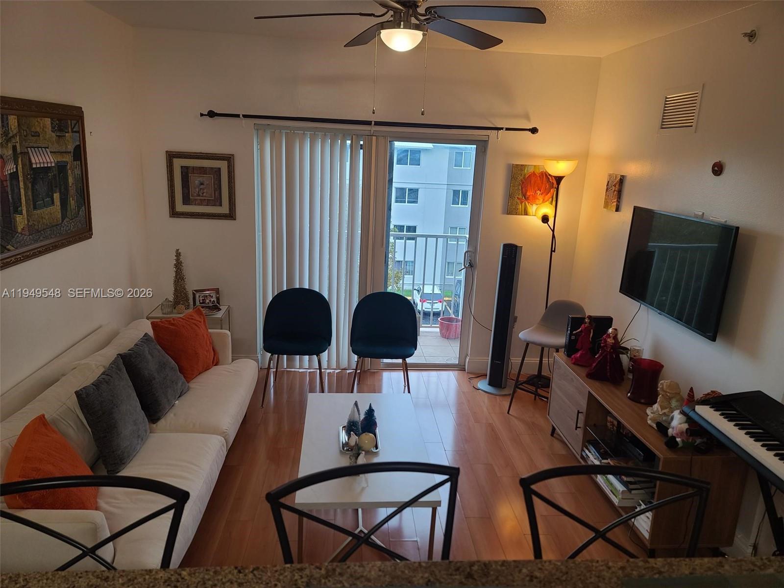 PARADISE POINTE CONDO - Residential