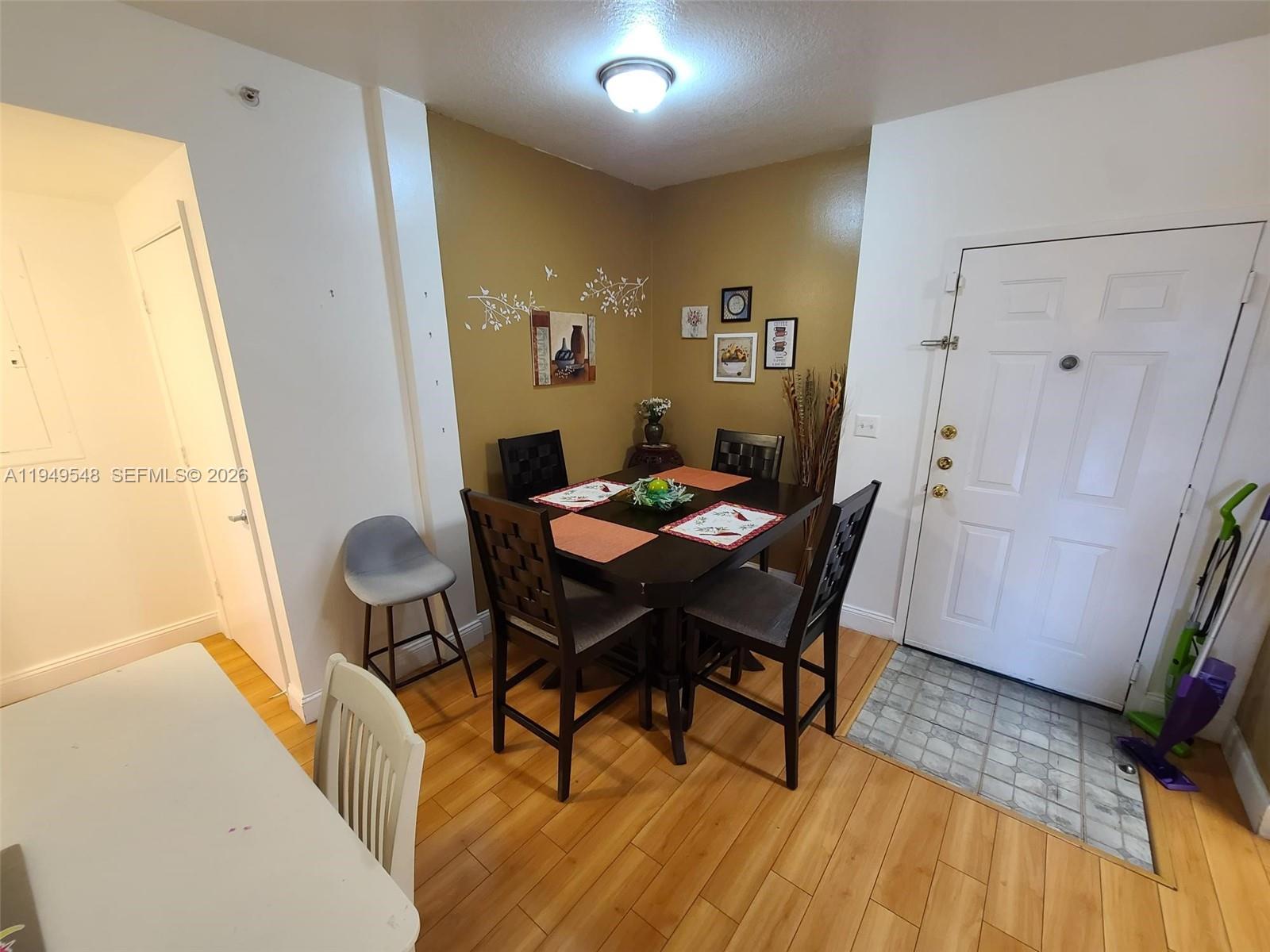 PARADISE POINTE CONDO - Residential