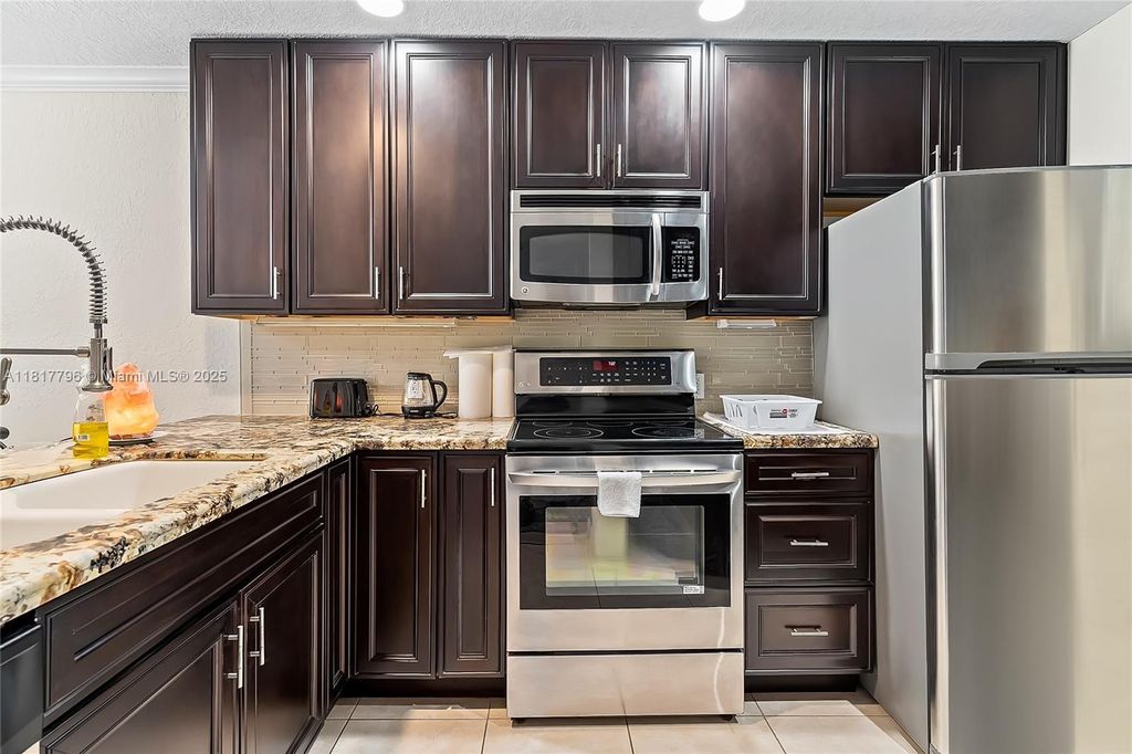 Photo of 4345 Trevi Ct #202, Lake Worth, FL 33467 (MLS # A11817796)