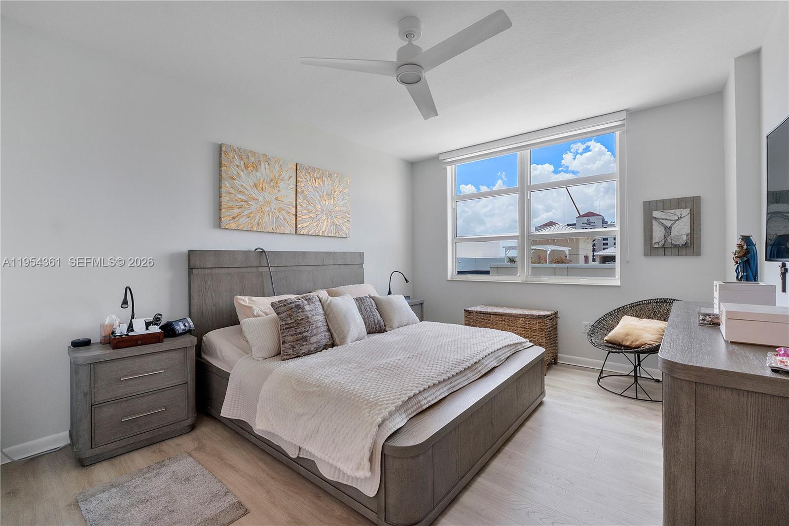 PORT CONDO - Residential