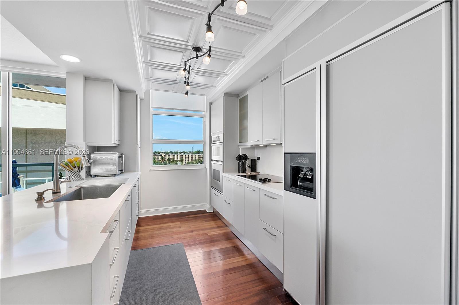 PORT CONDO - Residential