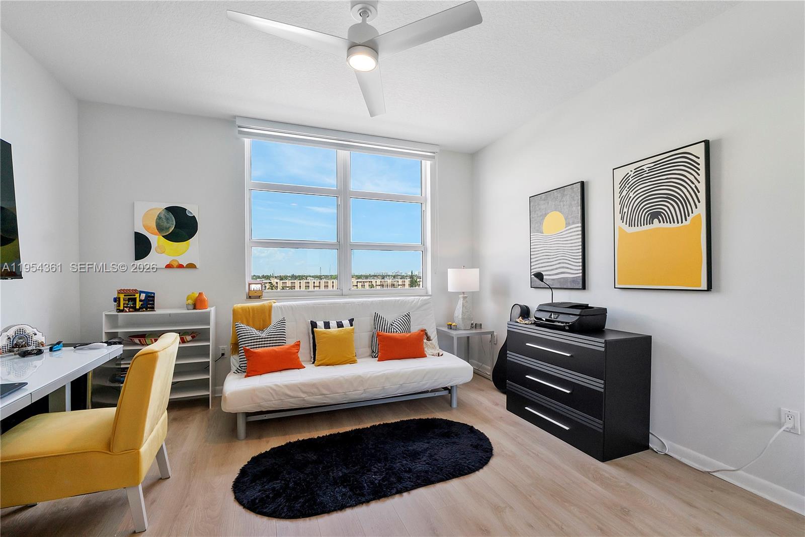 PORT CONDO - Residential