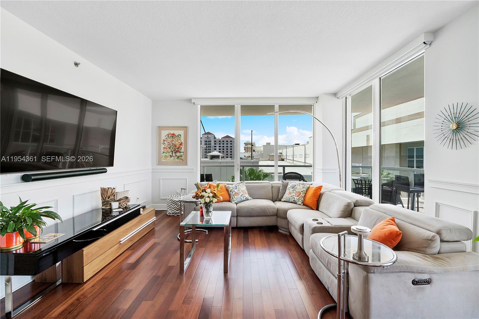 PORT CONDO - Residential