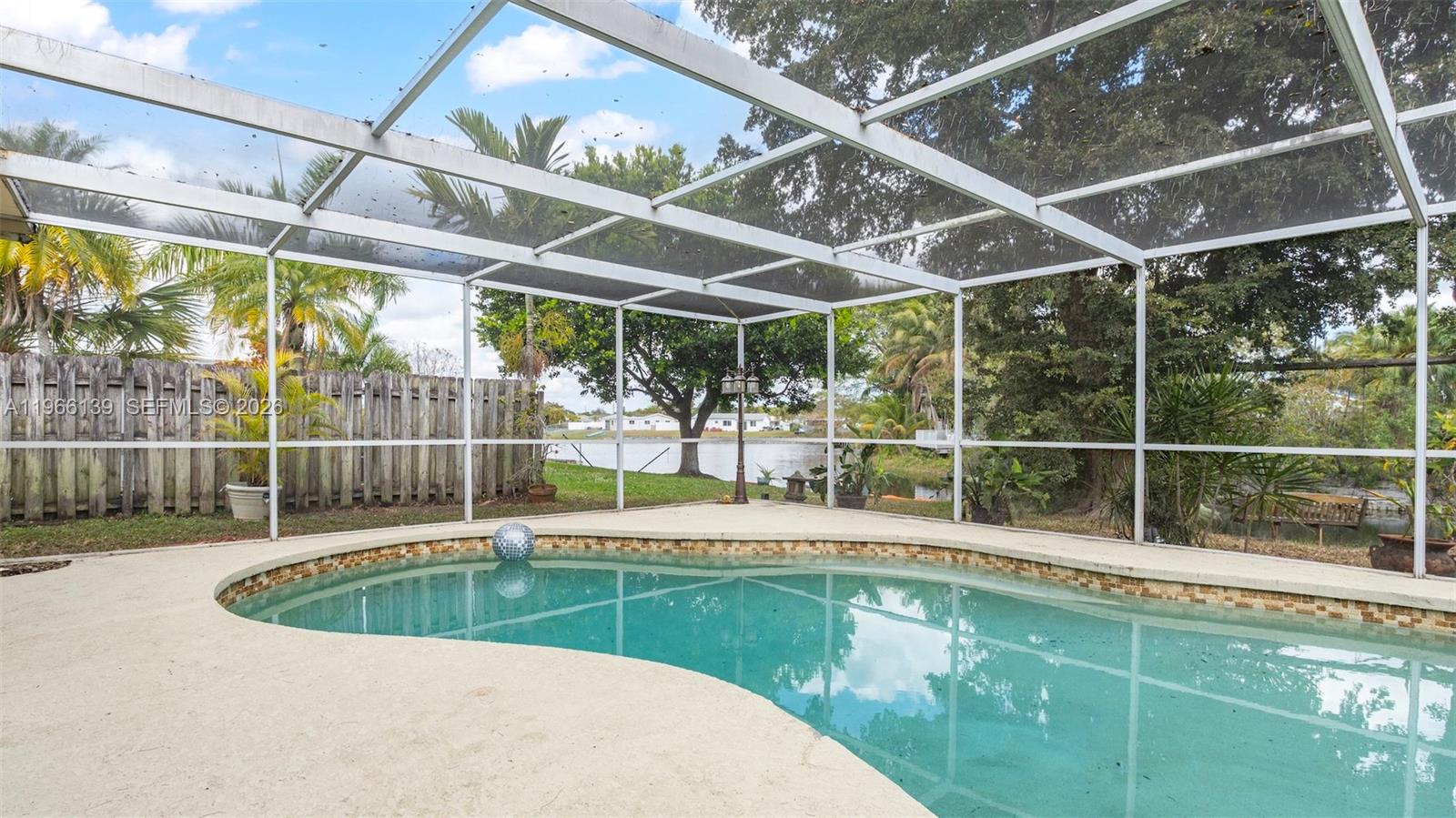 MARGATE SHORES - Residential