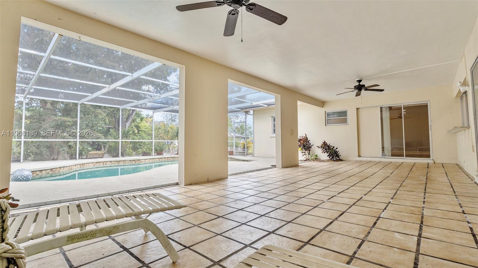 MARGATE SHORES - Residential