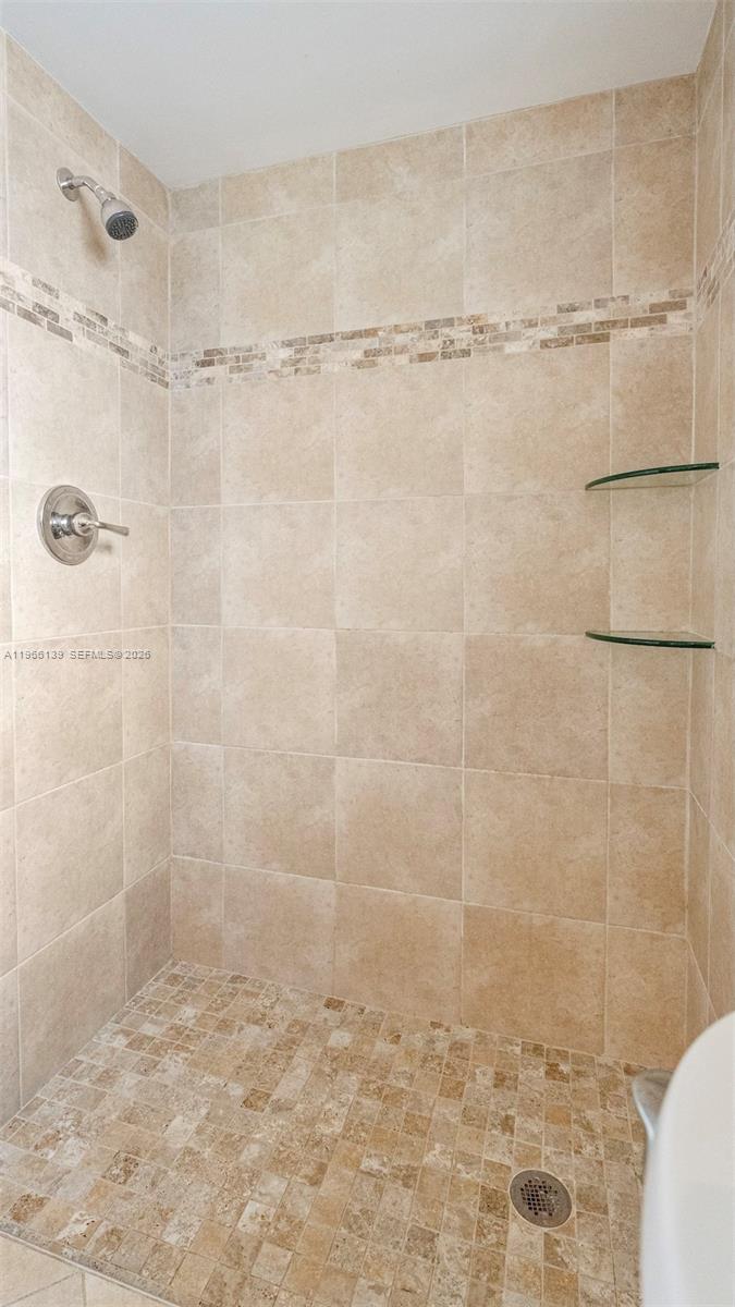 MARGATE SHORES - Residential