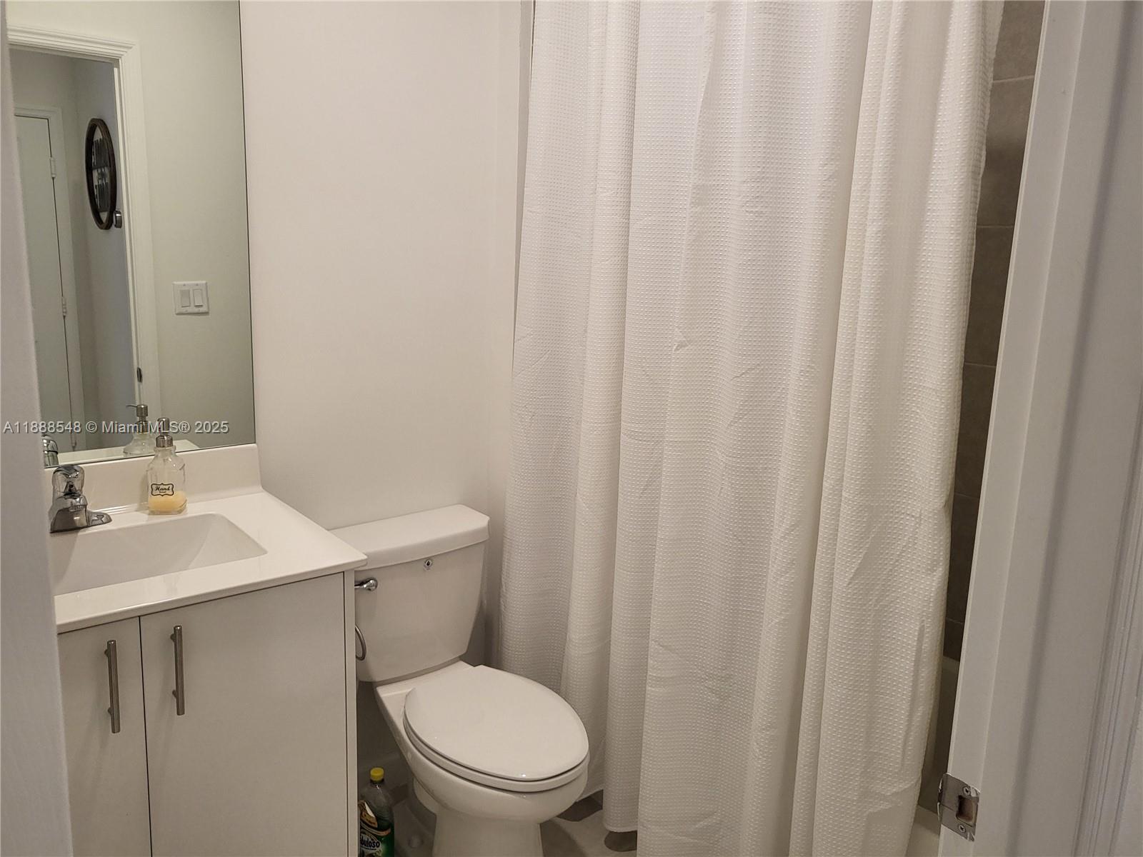 PARADISE PINES - Residential