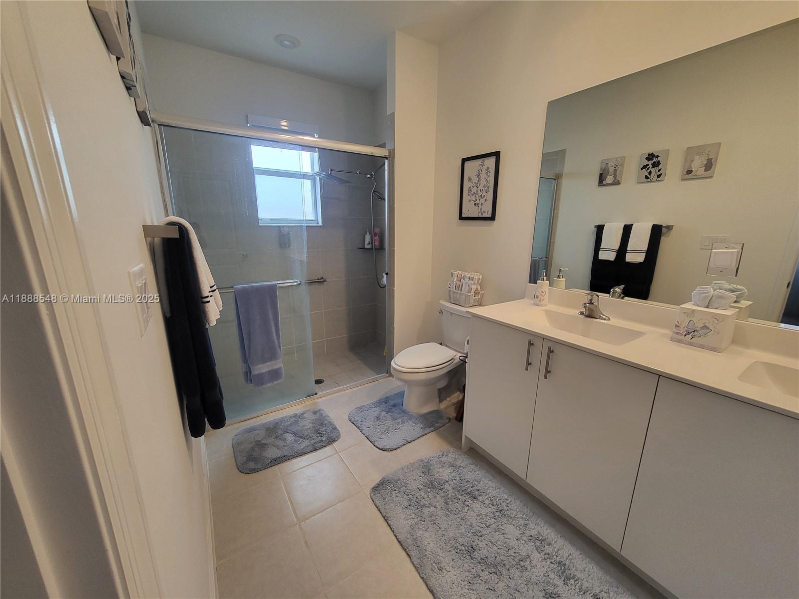 PARADISE PINES - Residential