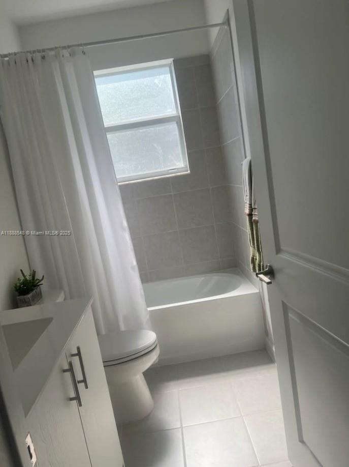 PARADISE PINES - Residential