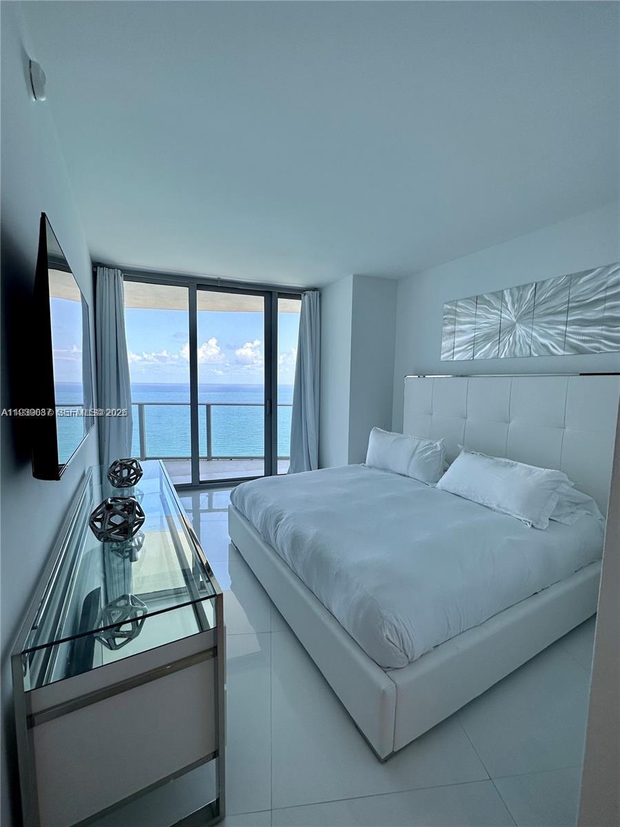 4111 SOUTH OCEAN DRIVE CO - Residential
