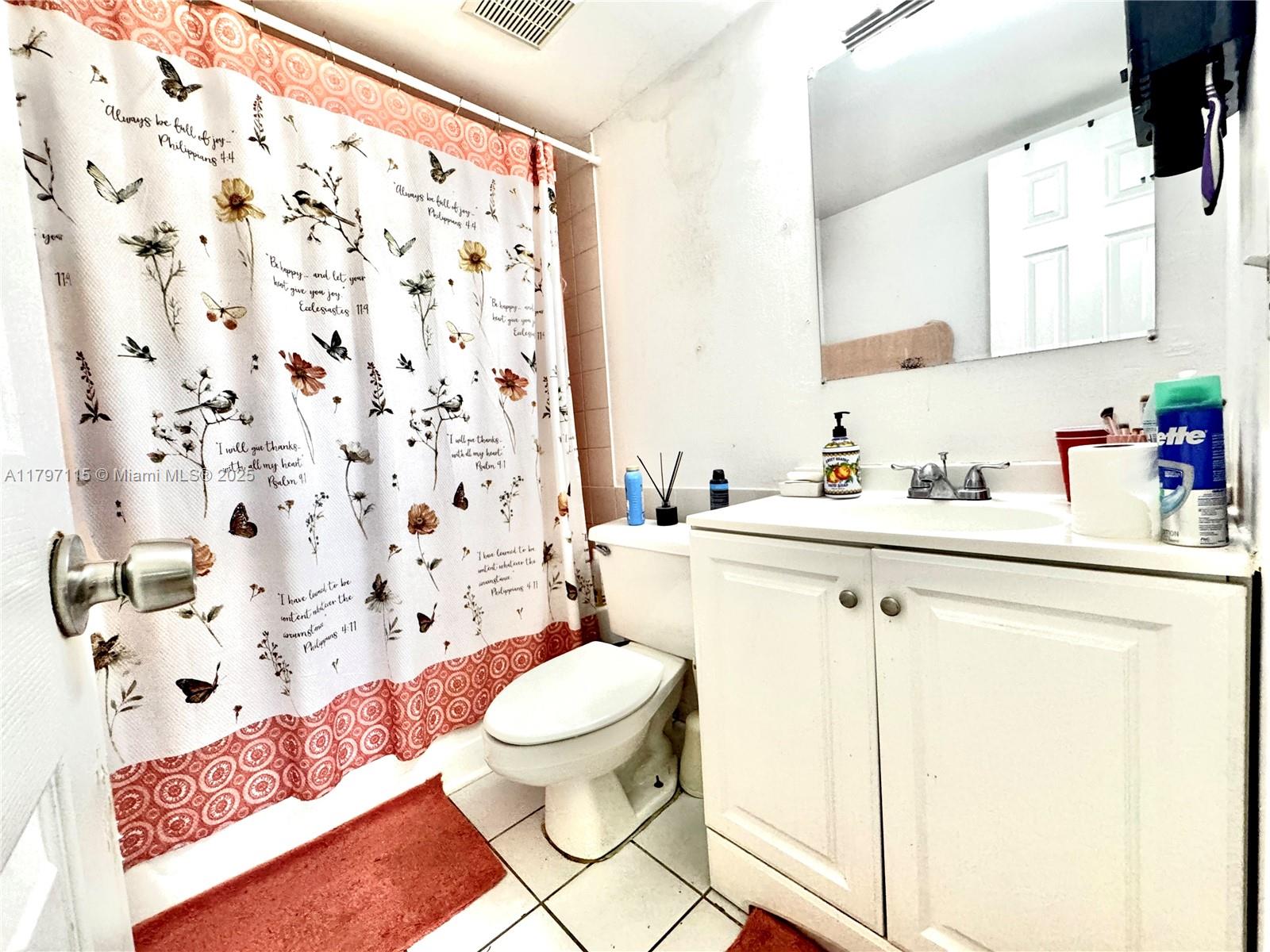 FONTAINEBLEAU GARDENS CON - Residential