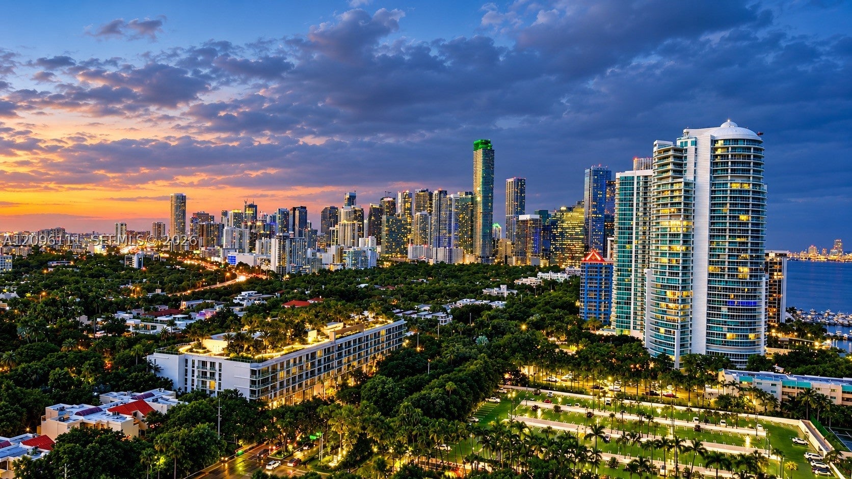 2475 Brickell Ave 2206