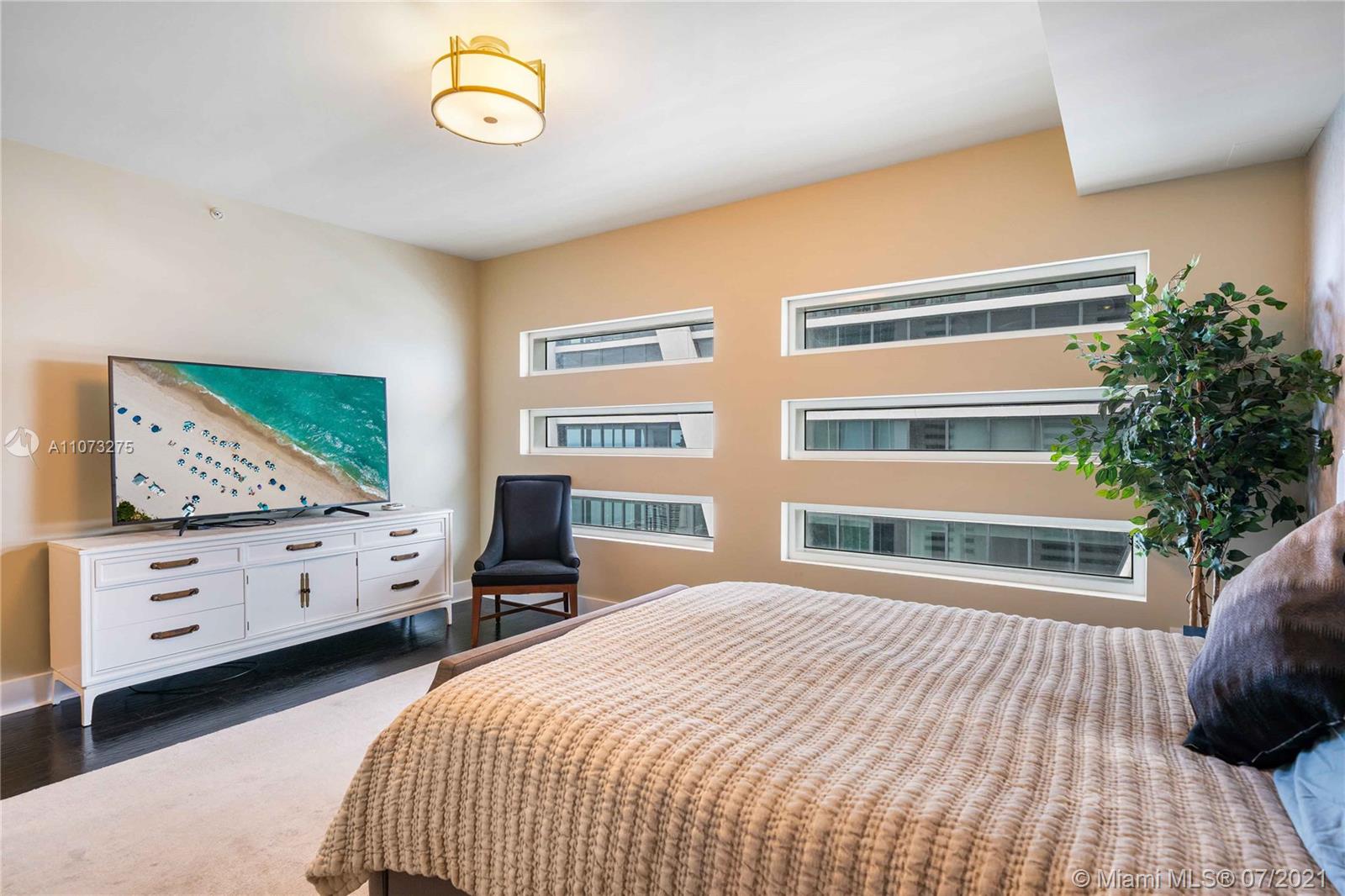 TEN MUSEUM PK RESIDENTIAL - Residential