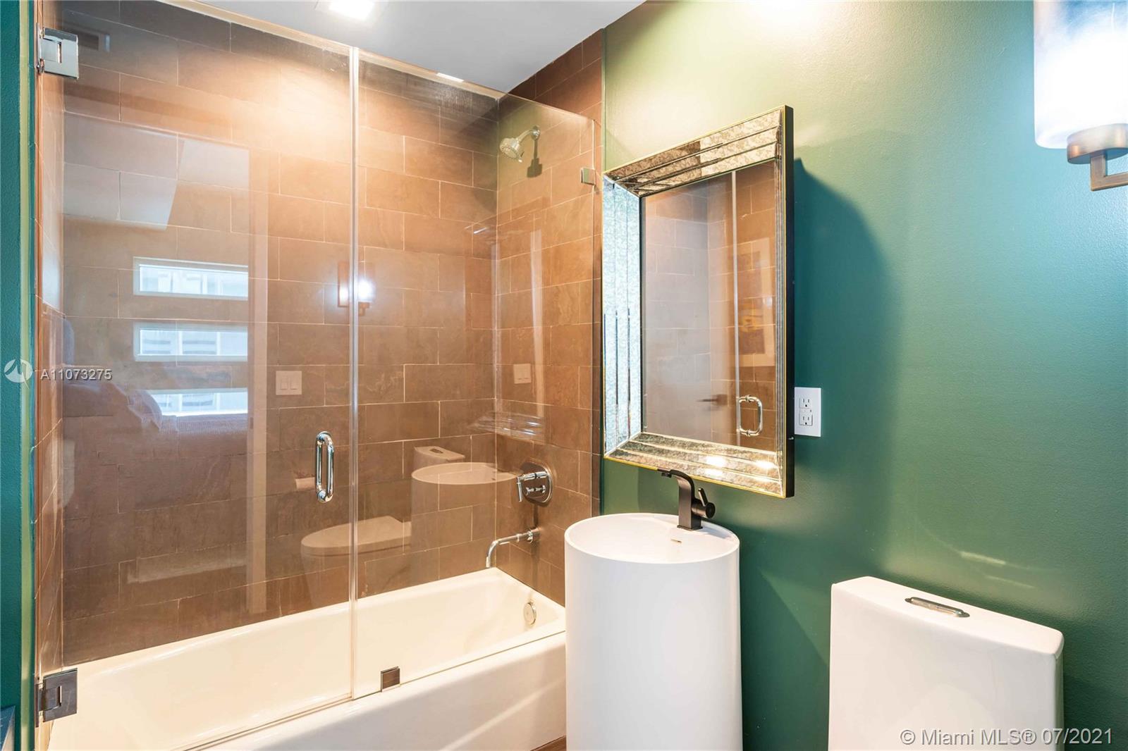 TEN MUSEUM PK RESIDENTIAL - Residential