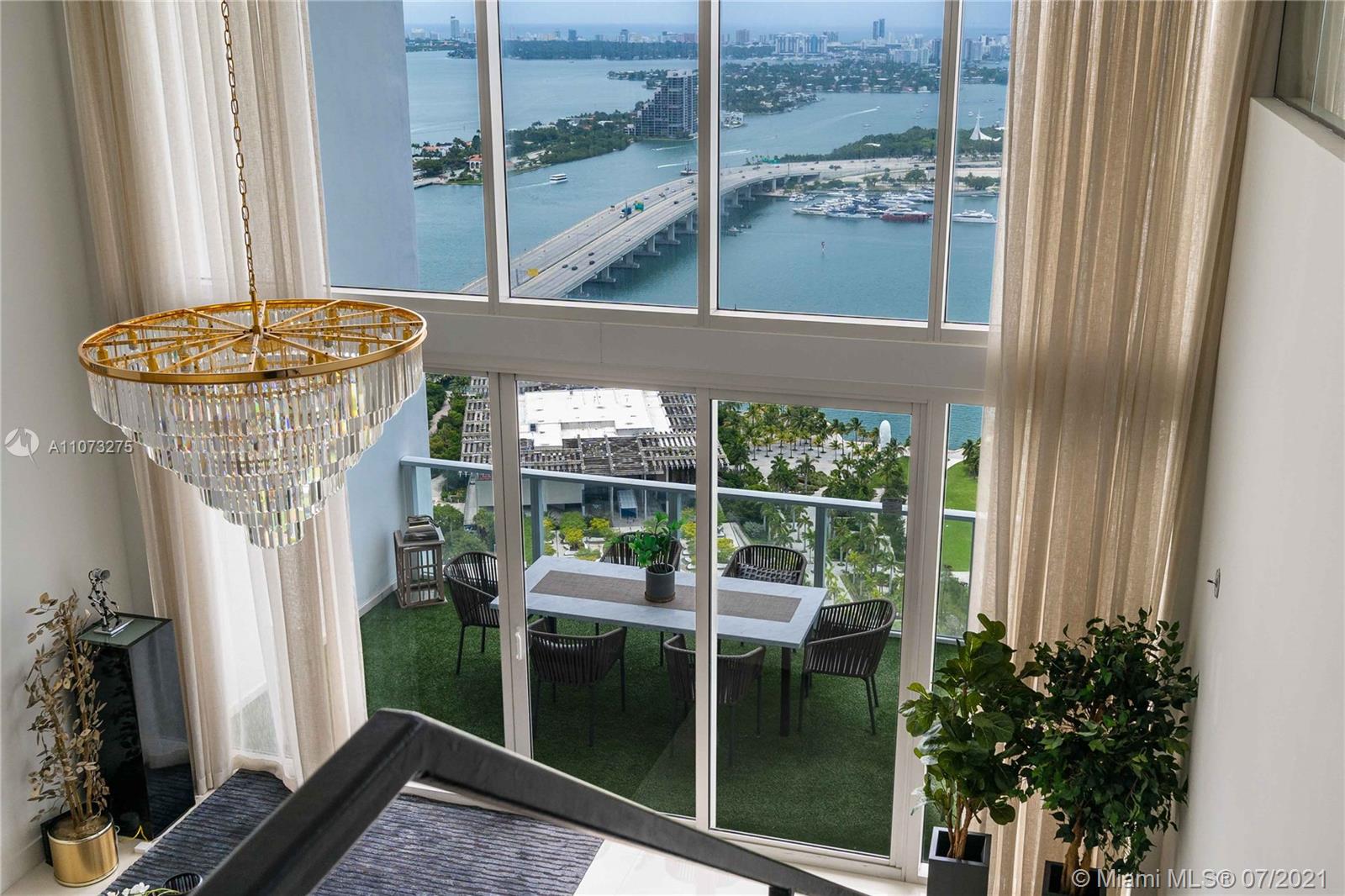 TEN MUSEUM PK RESIDENTIAL - Residential