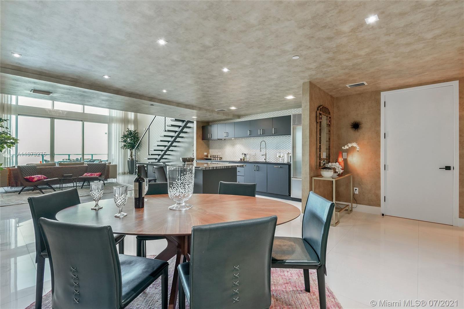 TEN MUSEUM PK RESIDENTIAL - Residential