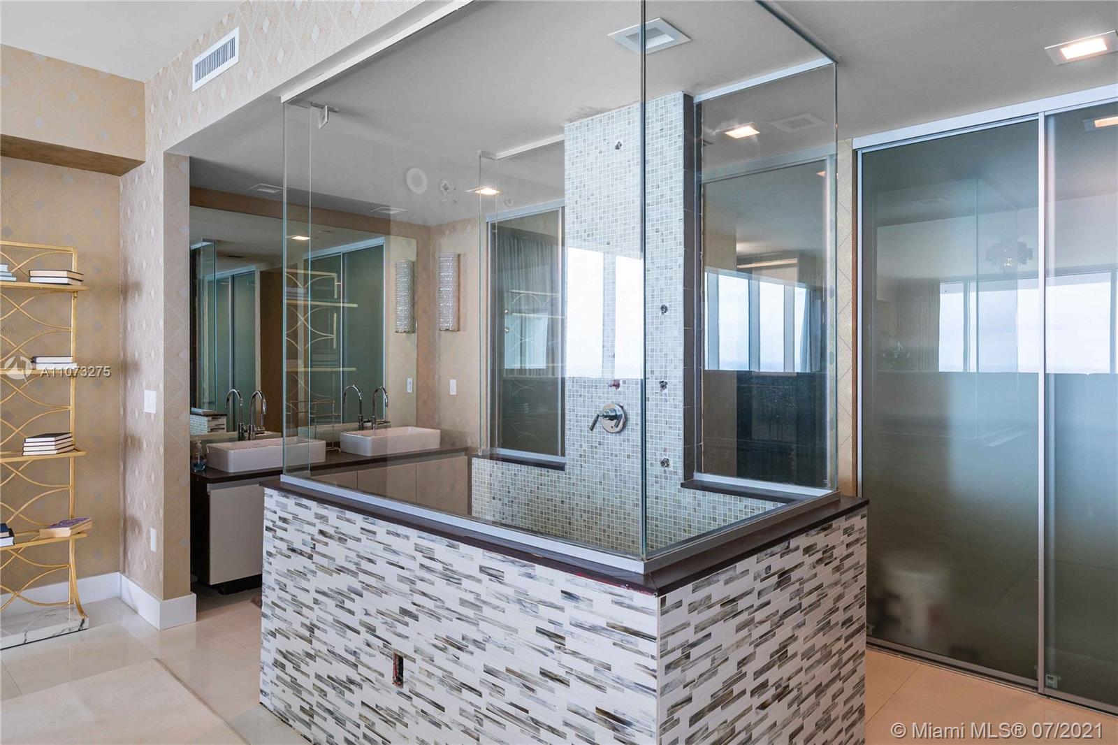 TEN MUSEUM PK RESIDENTIAL - Residential