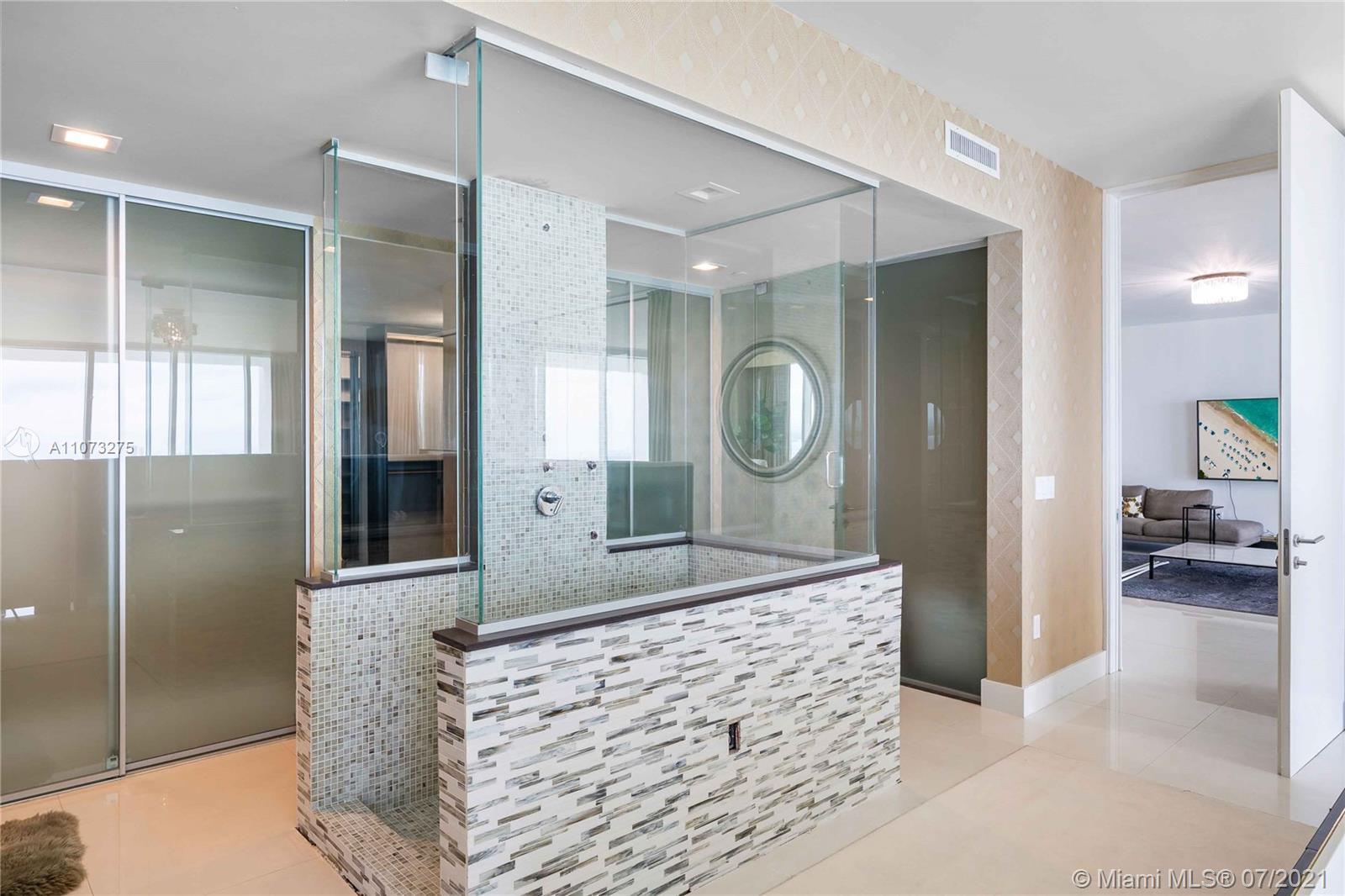 TEN MUSEUM PK RESIDENTIAL - Residential