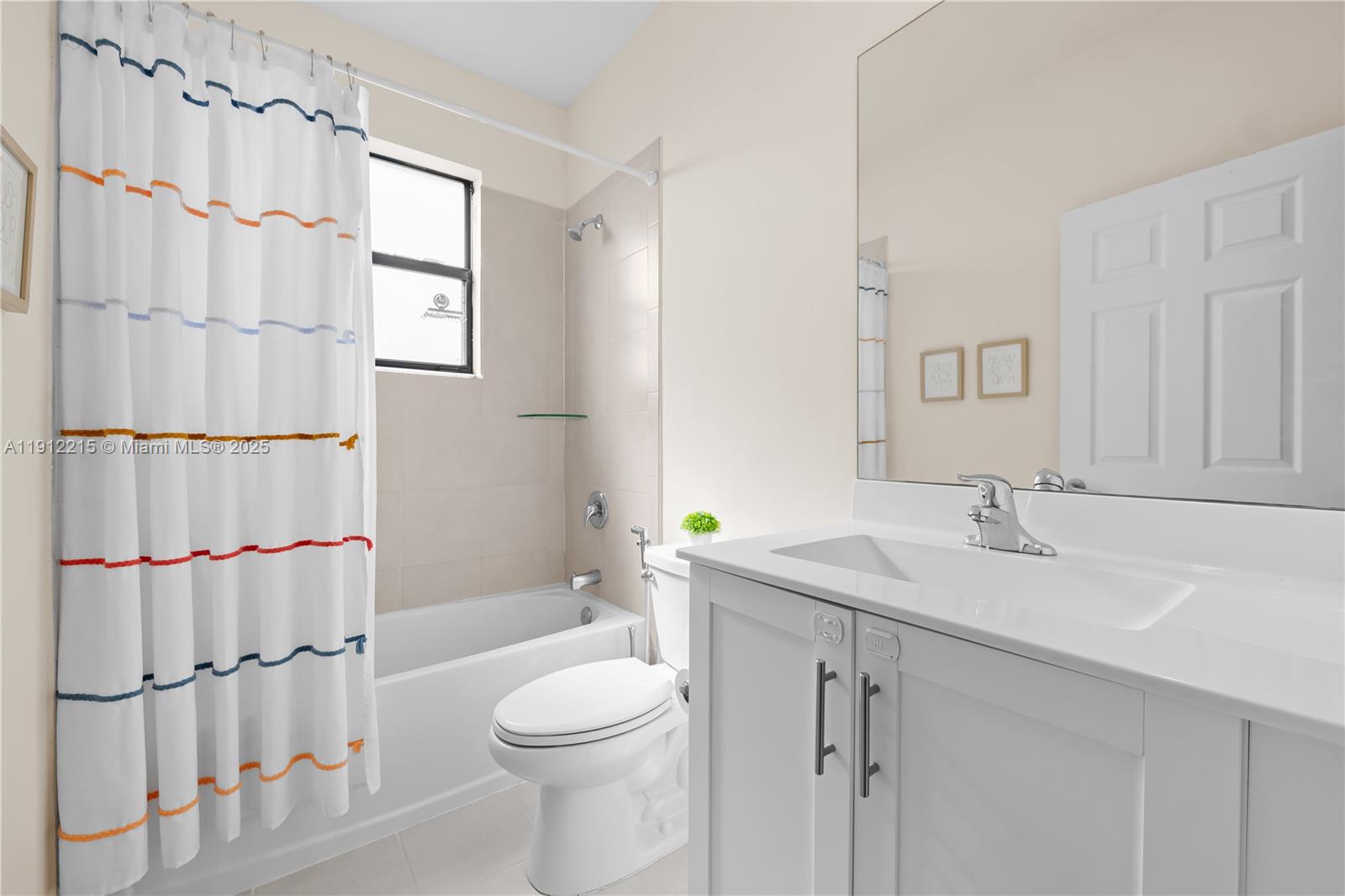 AQUABELLA NORTH REPLAT - Residential