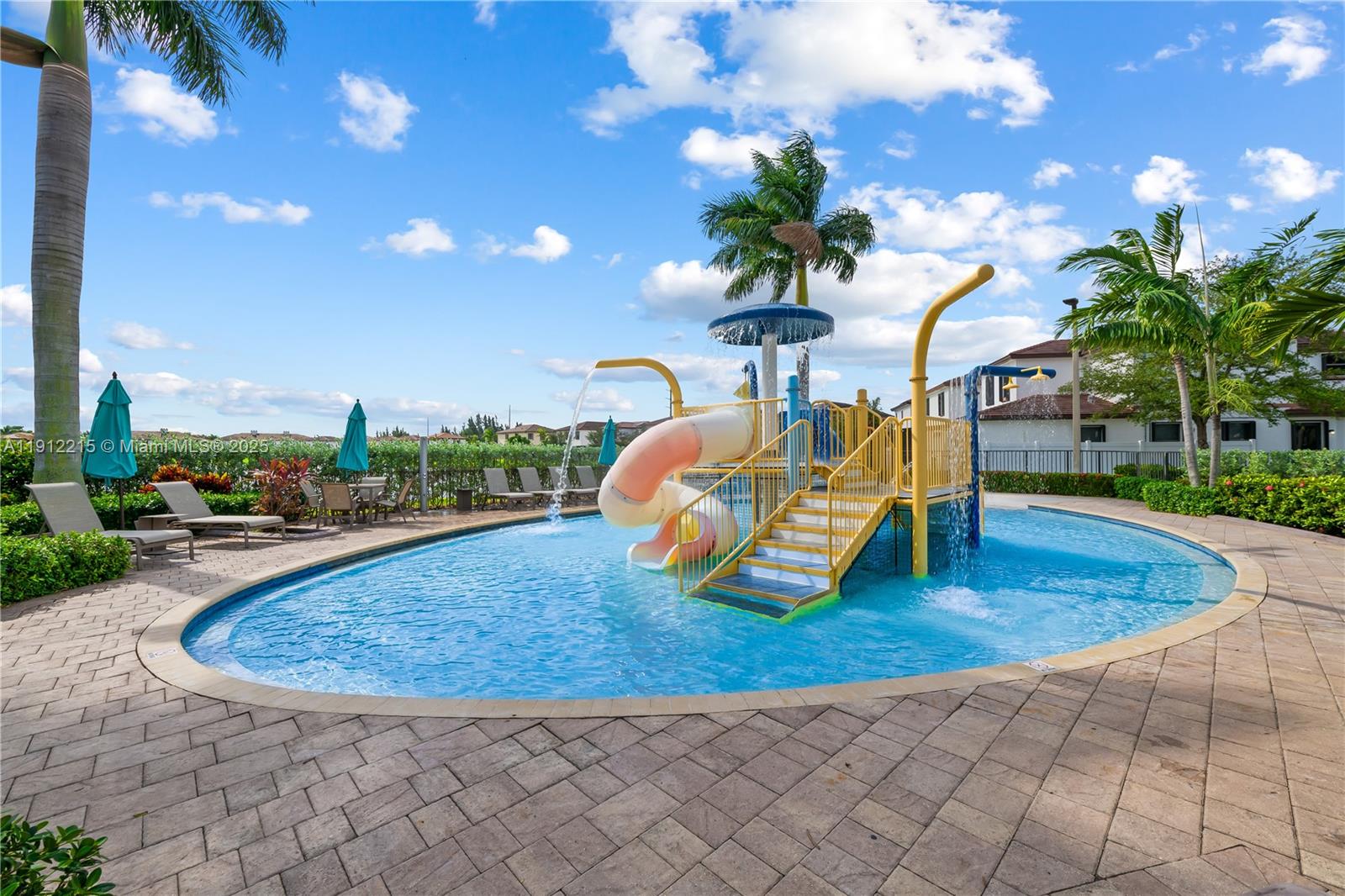 AQUABELLA NORTH REPLAT - Residential