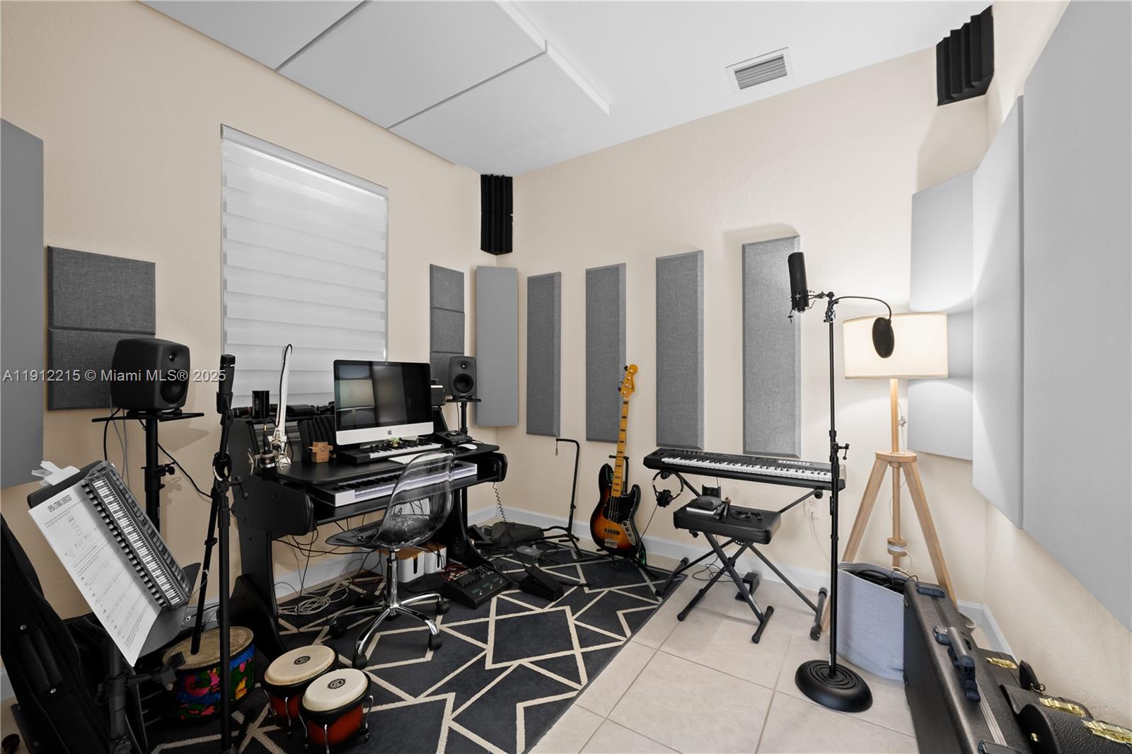 AQUABELLA NORTH REPLAT - Residential