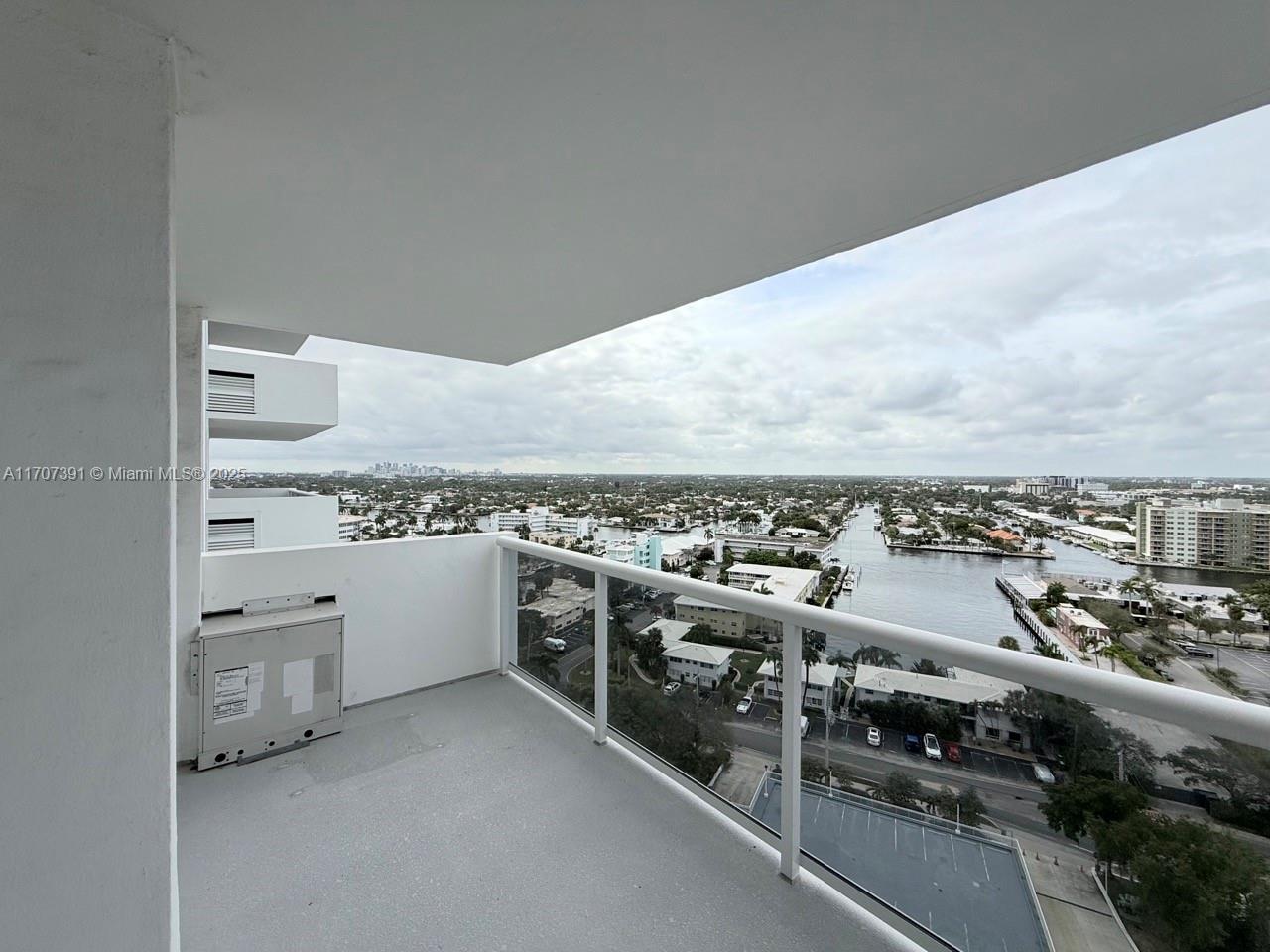 2841 N Ocean Blvd 1809