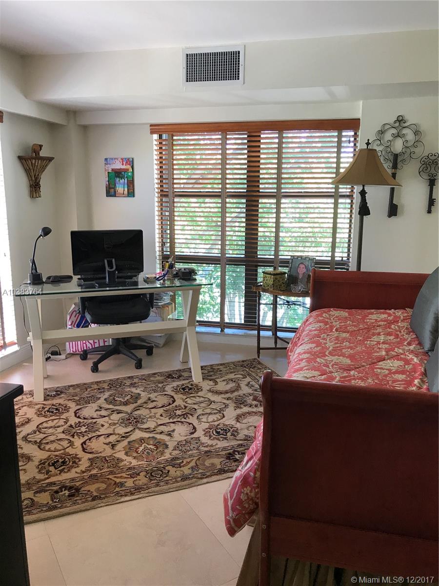 Palms of Key Biscayne - Residential Lease