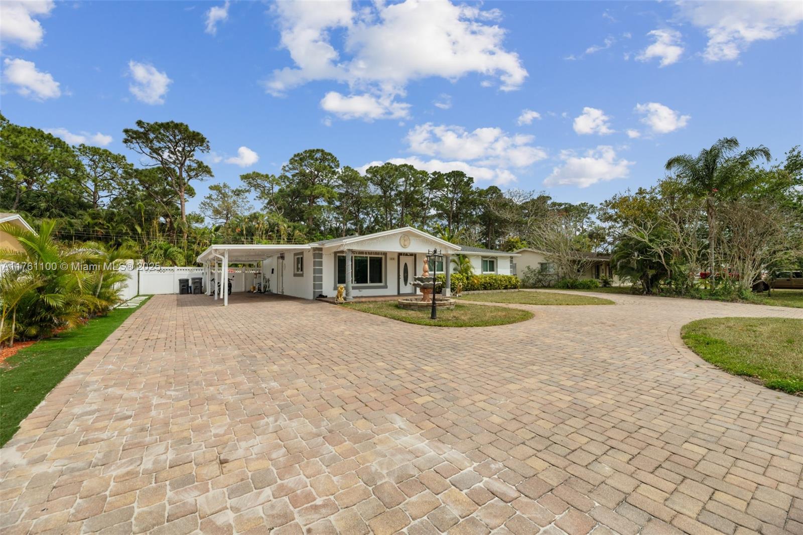 410 Forest Estate Dr
