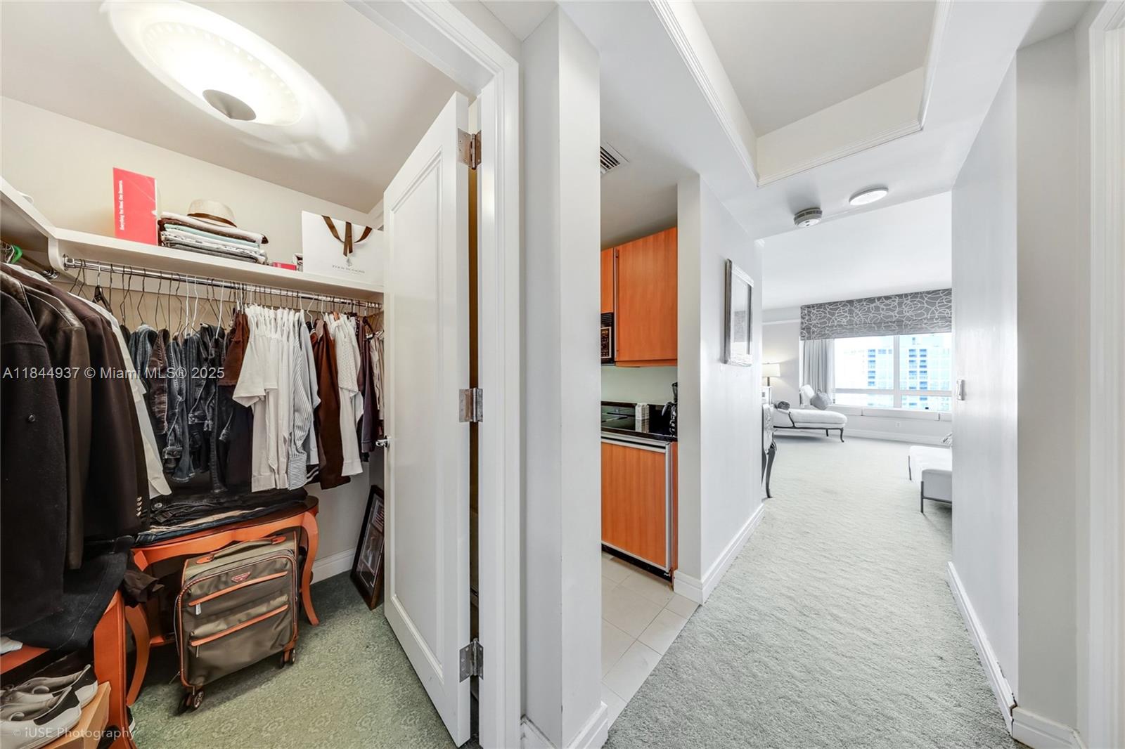 MILLENNIUM TOWER CONDOMIN - Residential