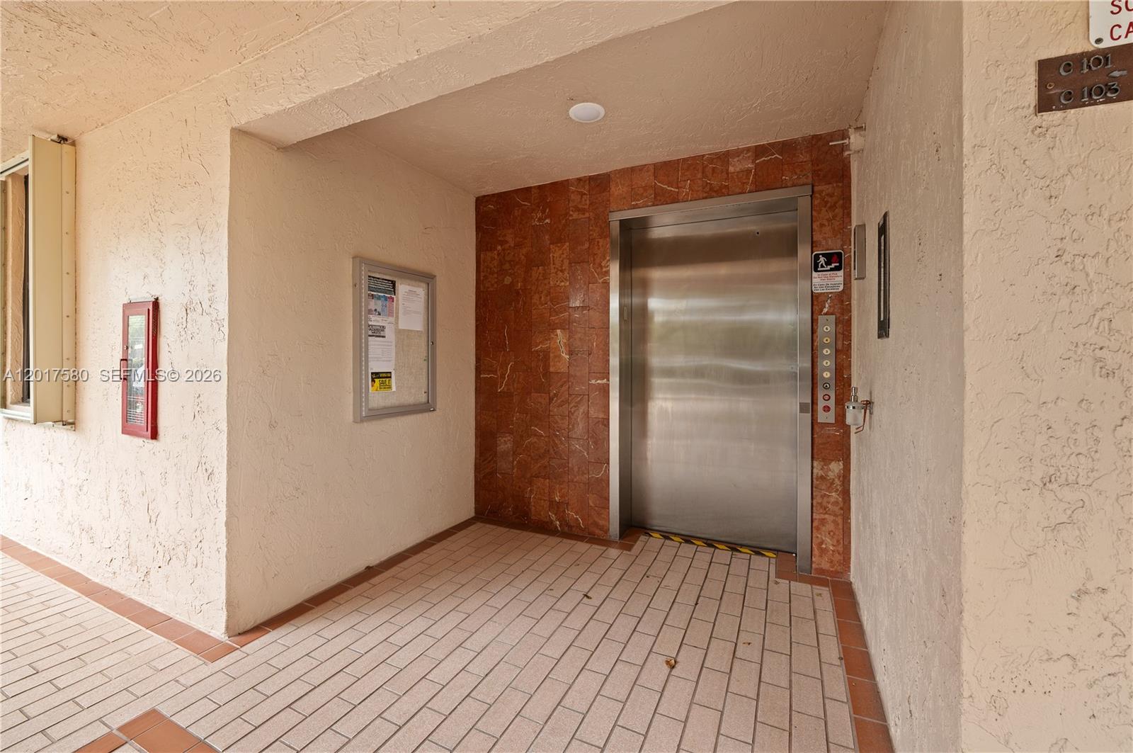 APPLEWOOD VILLAGE II-F CO - Residential