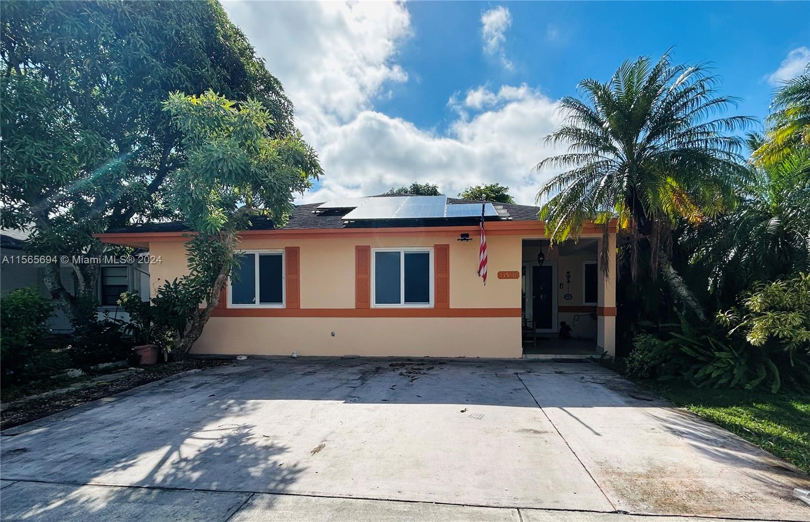 Property for Sale at 13540 Sw 178th St St, Miami, Broward County, Florida - Bedrooms: 5 
Bathrooms: 2  - $619,000