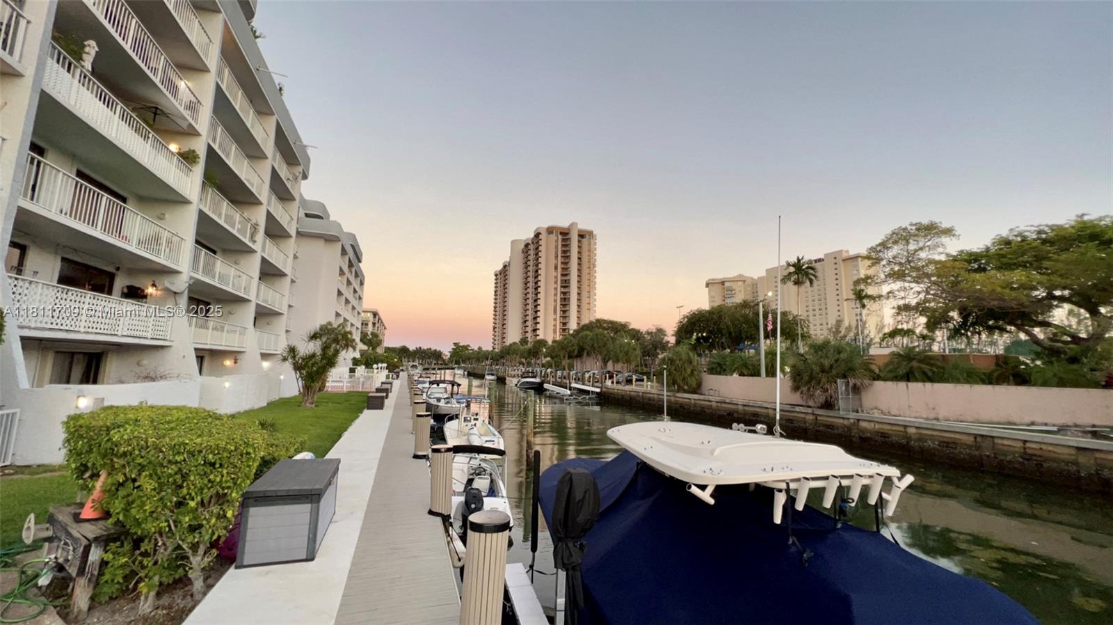 1650 NE 115th St 408