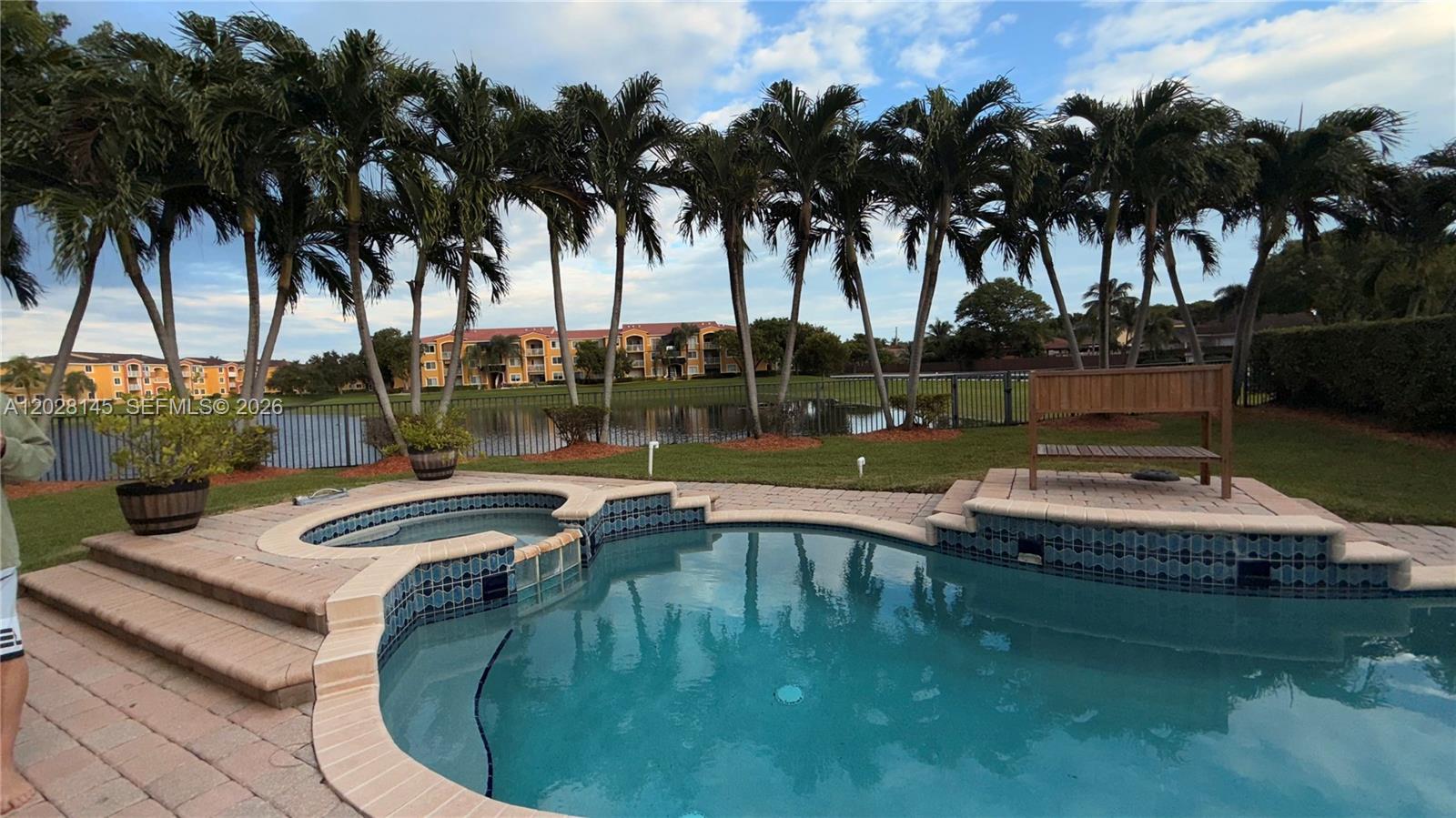 PELICAN BAY AT OLD CUTLER - Residential
