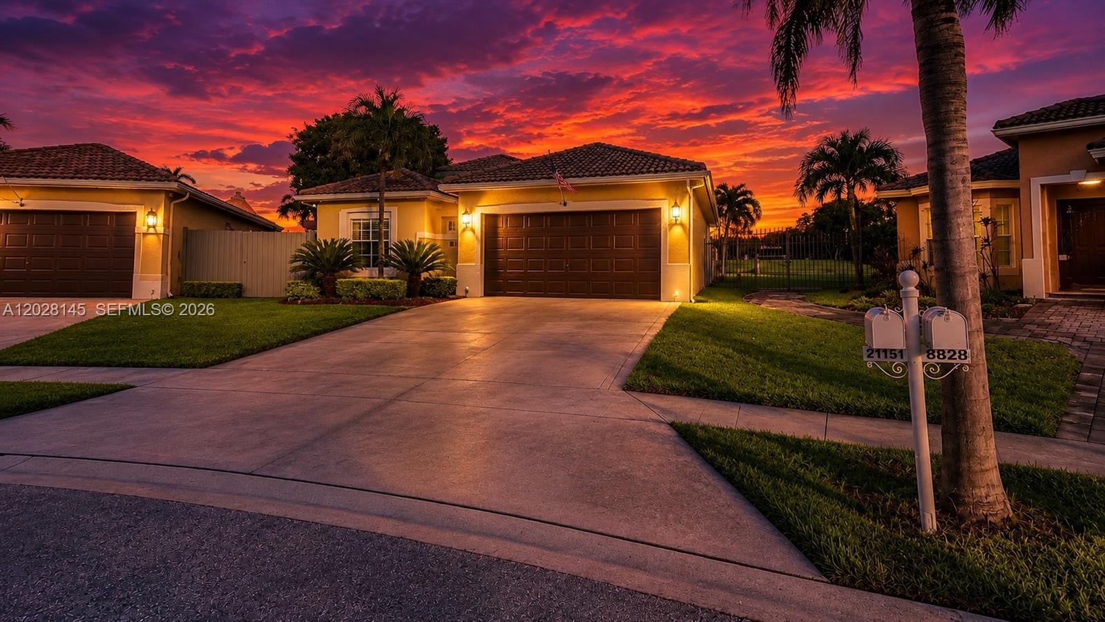 PELICAN BAY AT OLD CUTLER - Residential