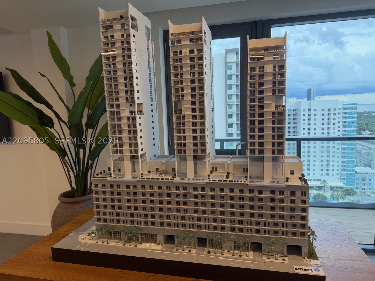 229 SW 9th St 508