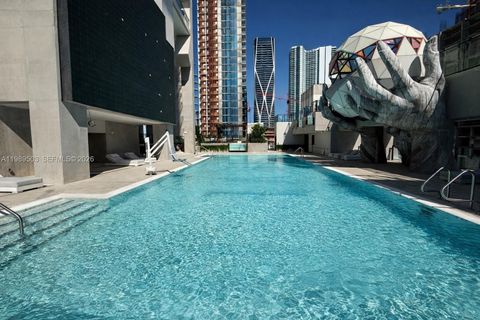 20 NE 11th ST 3212b Miami FL 33132