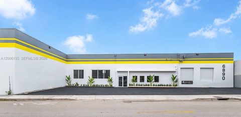 6800 NE 4th Ct Miami FL 33138