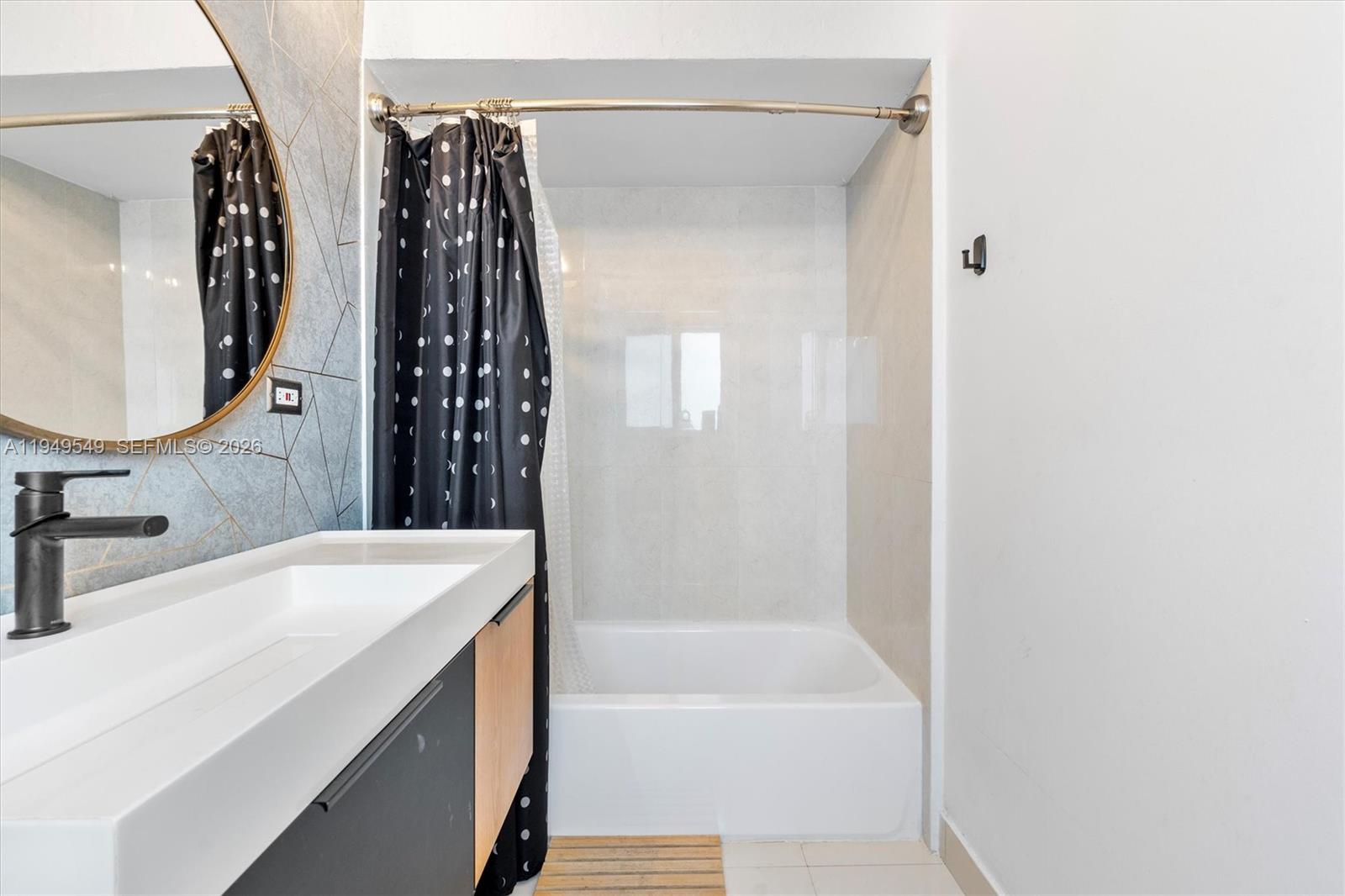 GRIFFING BISCAYNE PK ESTA - Residential