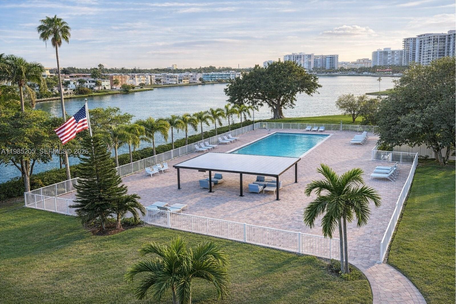 JADE WINDS GROUP-DAISY GA - Residential