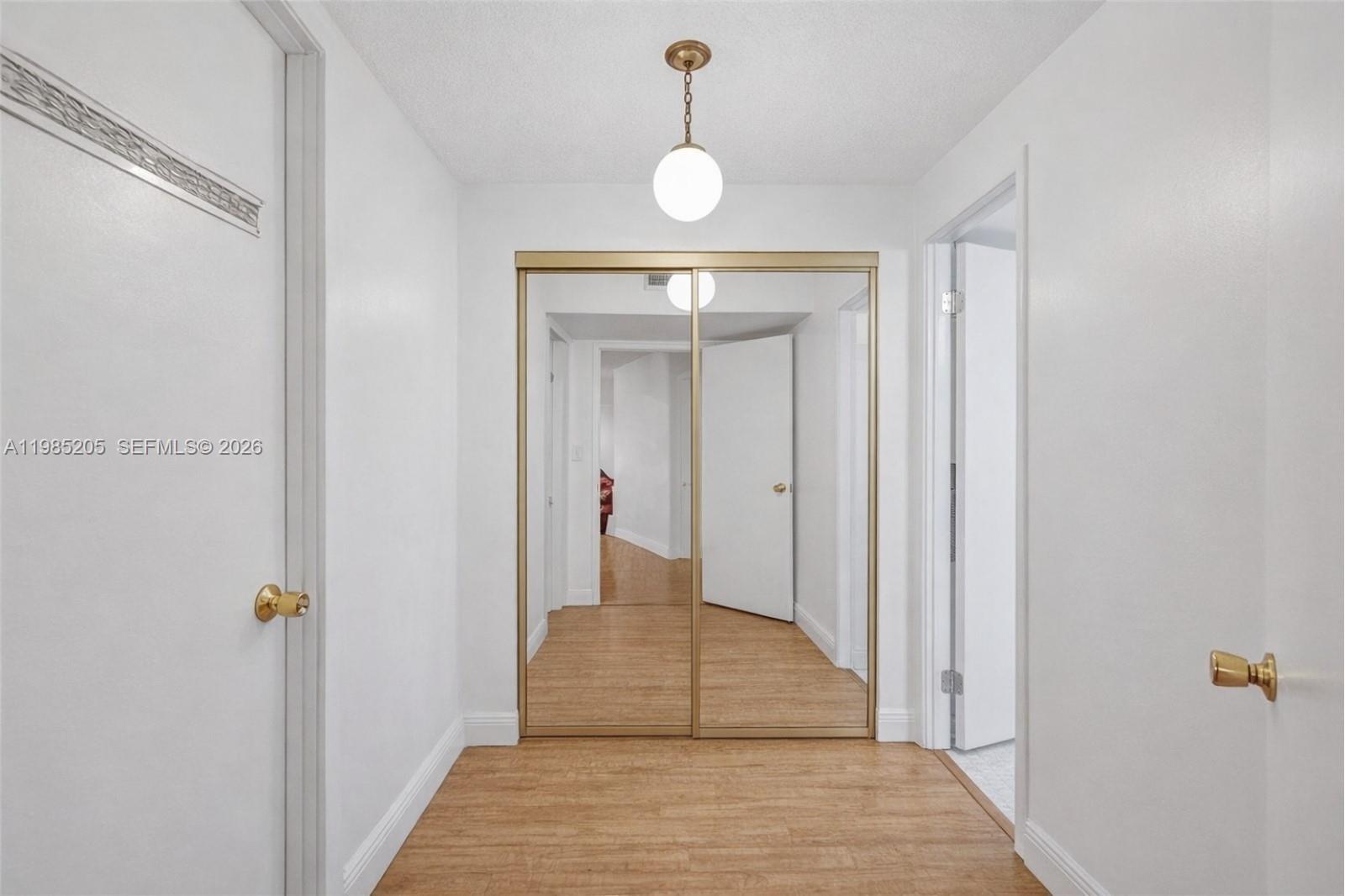 JADE WINDS GROUP-DAISY GA - Residential