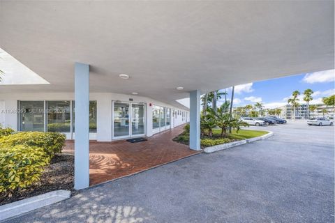 1750 NE 191st St 106-1 Miami FL 33179