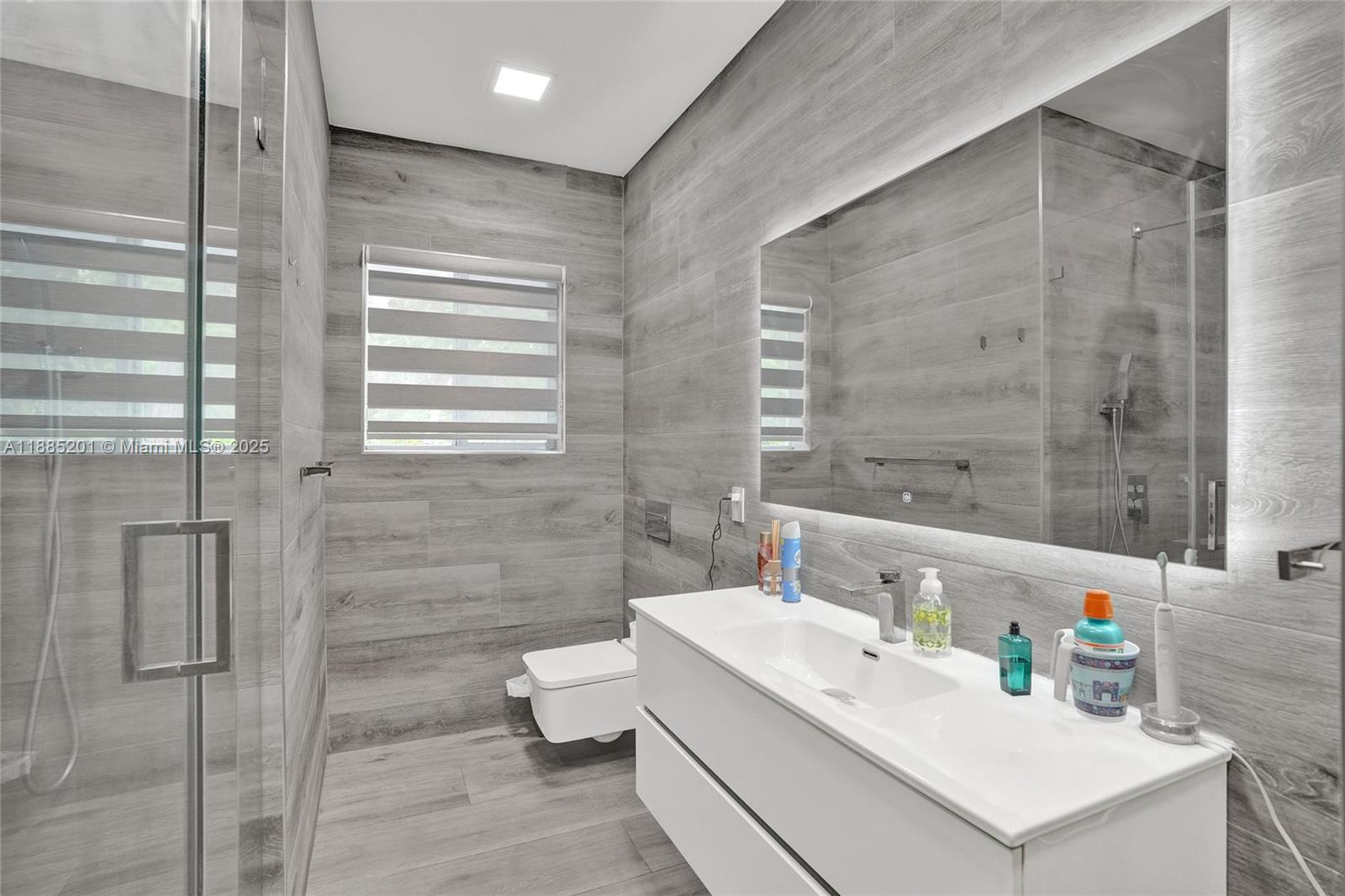 ORCHARD SUB 2 & 3 - Residential Lease