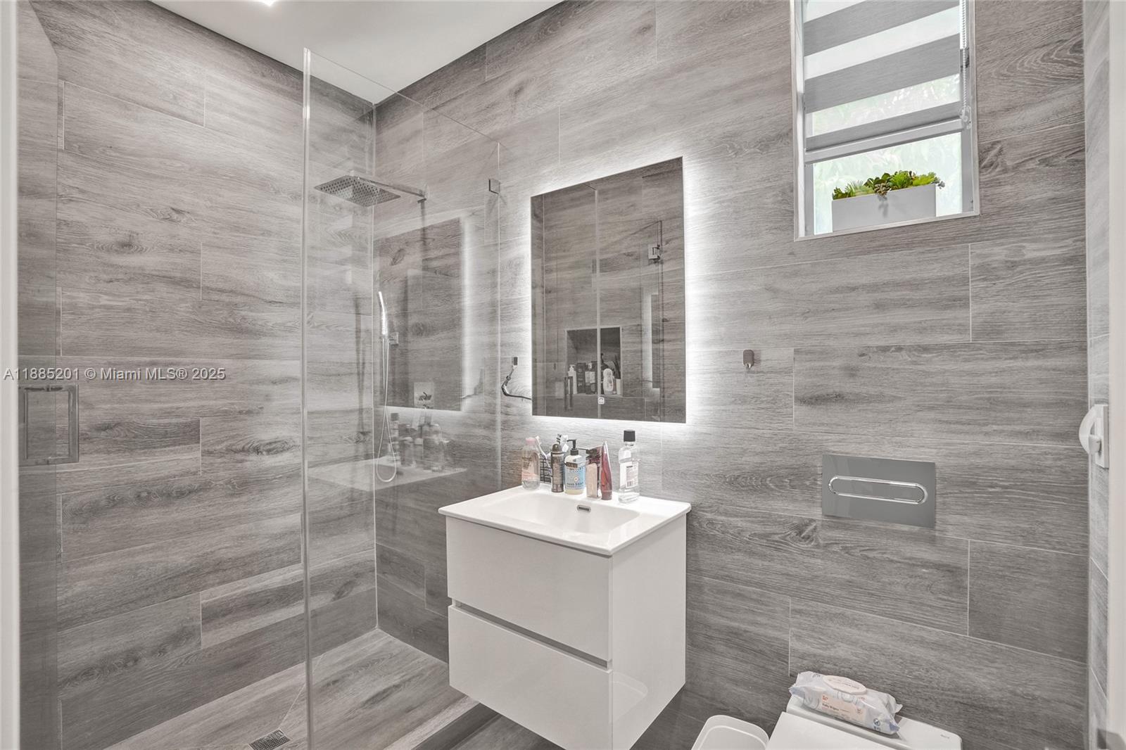 ORCHARD SUB 2 & 3 - Residential Lease