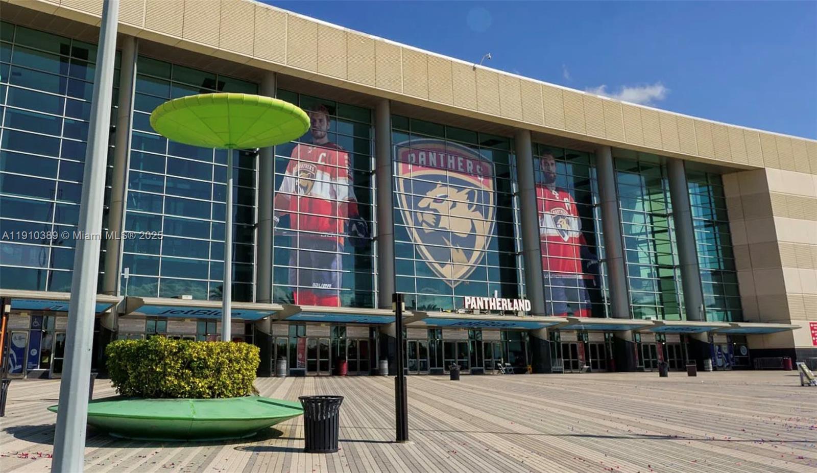 SUNSET TRAILS - Residential Lease